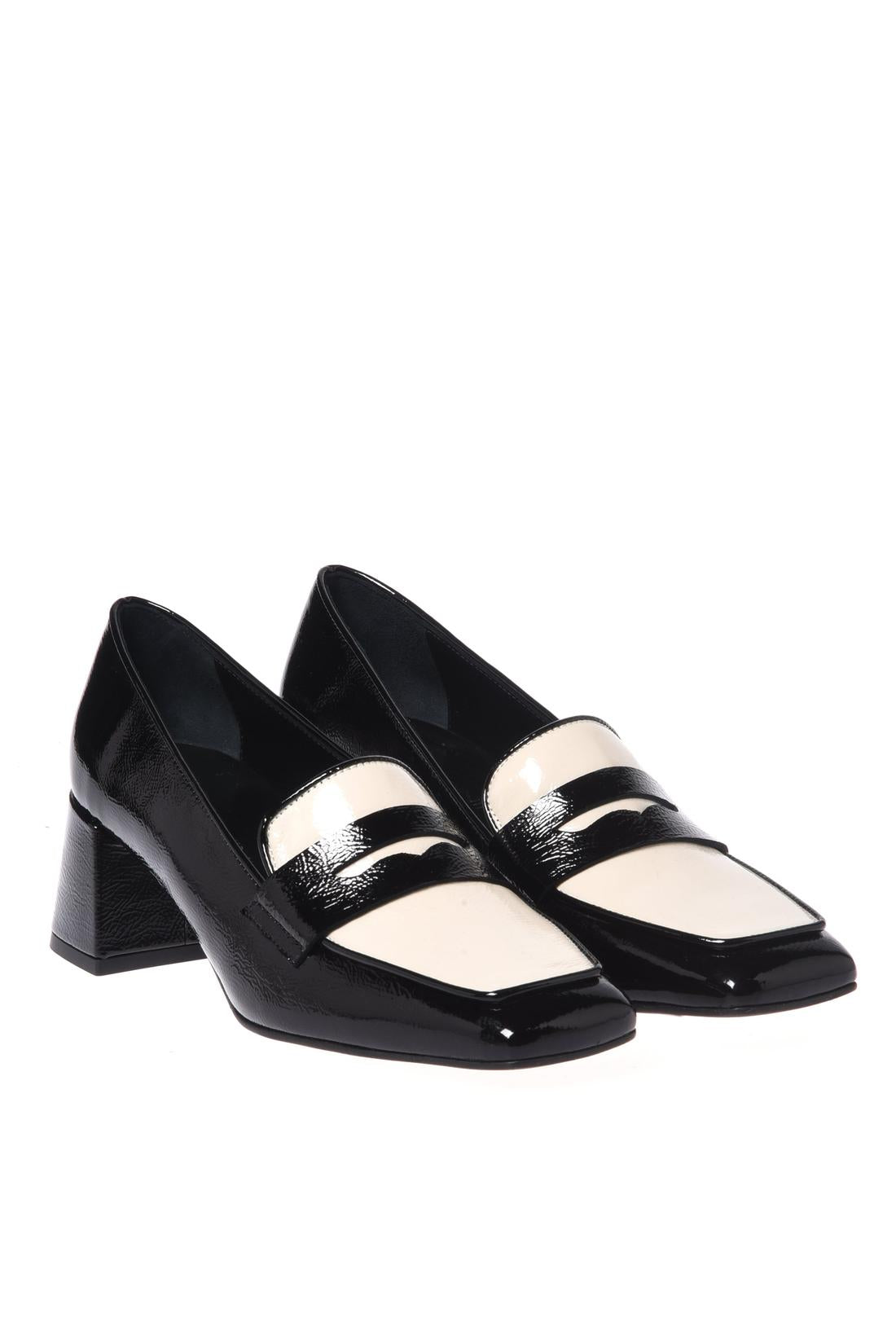 Baldinini-Black and white Naplak leather heeled loafers-Flache Schuhe-Black-Deal-Outlet-by-ARCHIVIST