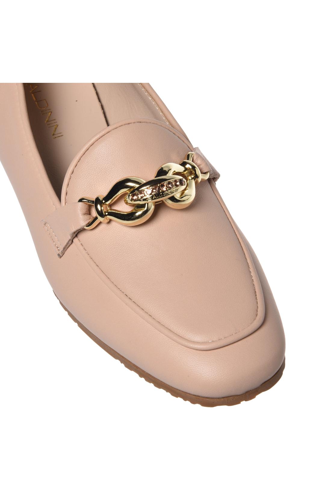Nude nappa loafer