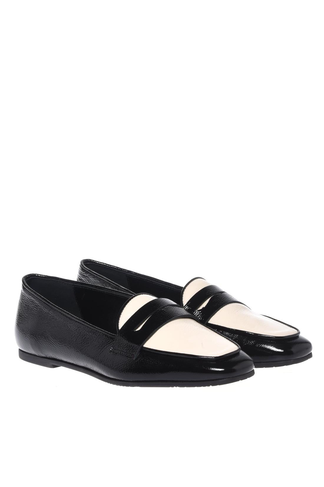 Baldinini-Black and white Naplak leather loafers-Flache Schuhe-Black-Deal-Outlet-by-ARCHIVIST