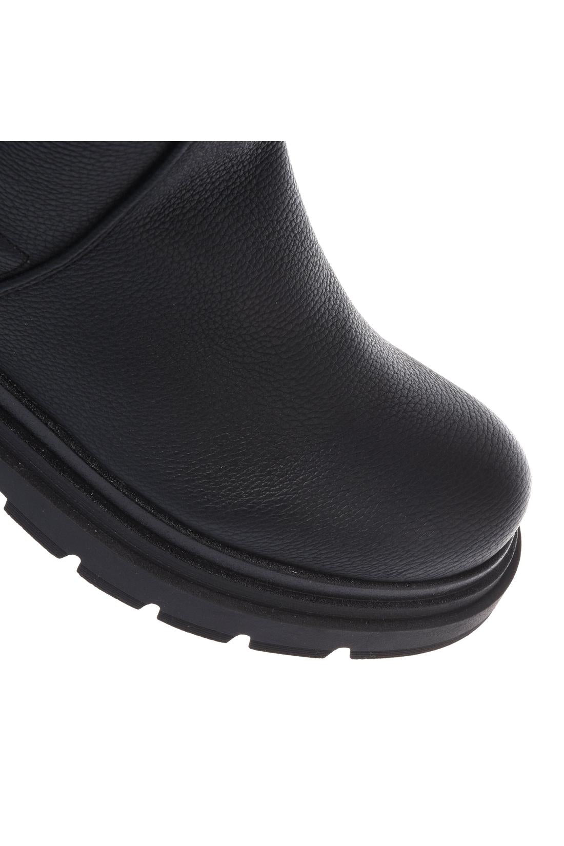 Black stretch eco-leather boots