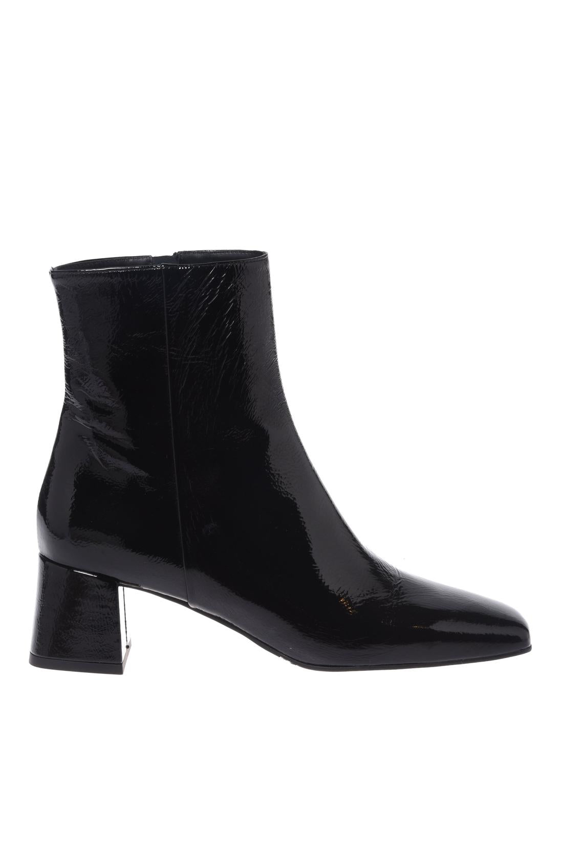 Baldinini-Black Naplak leather ankle boots-Stiefel & Stiefeletten-Black-Deal-Outlet-by-ARCHIVIST