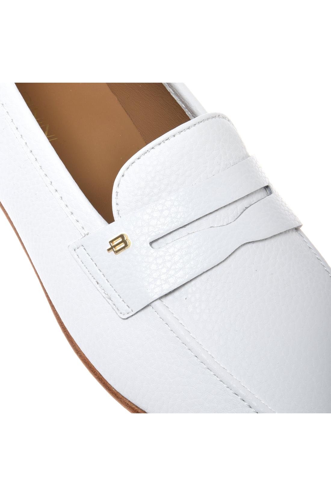 White grained leather loafer