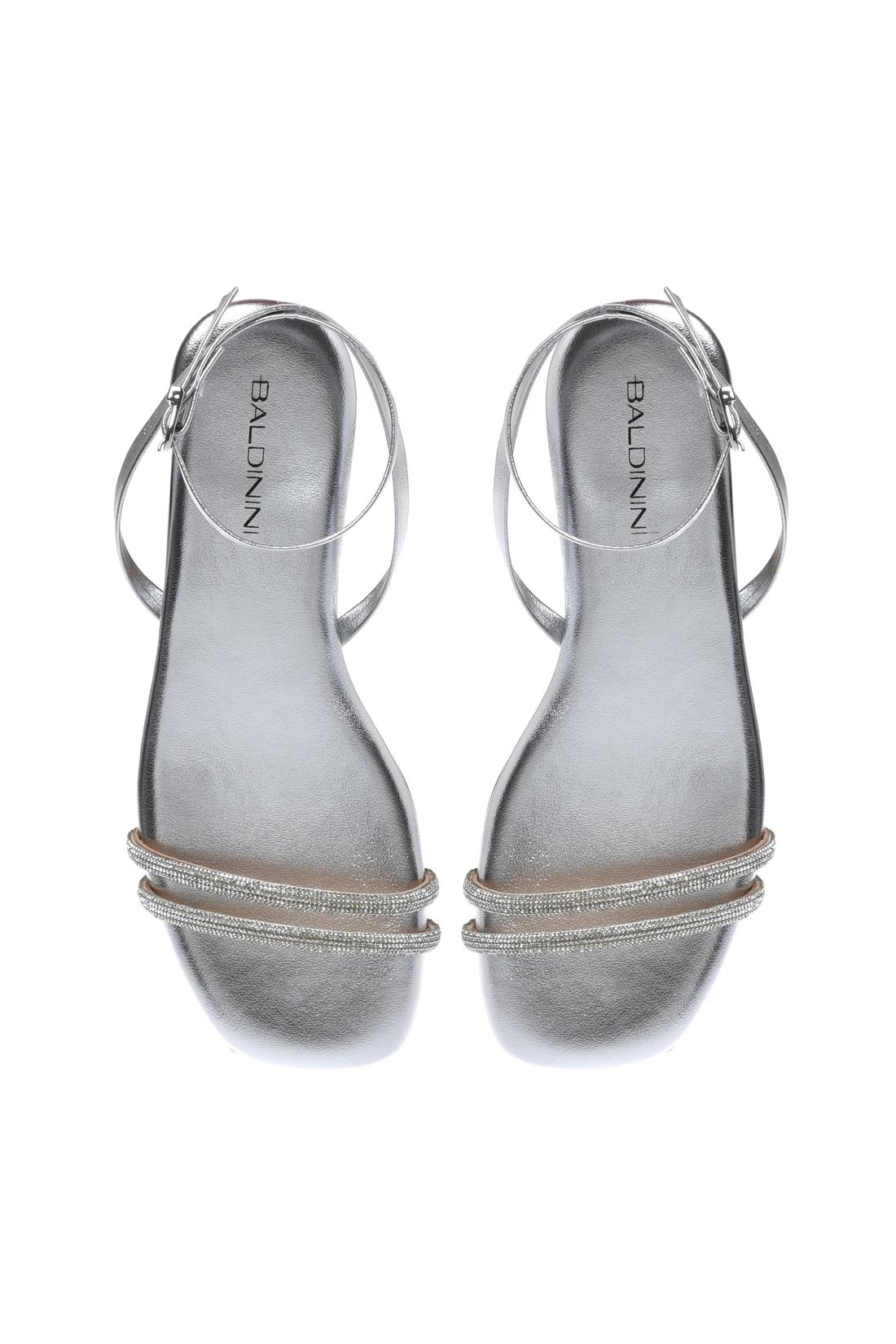 Sandal with rhinestones in laminated eco nappa silver