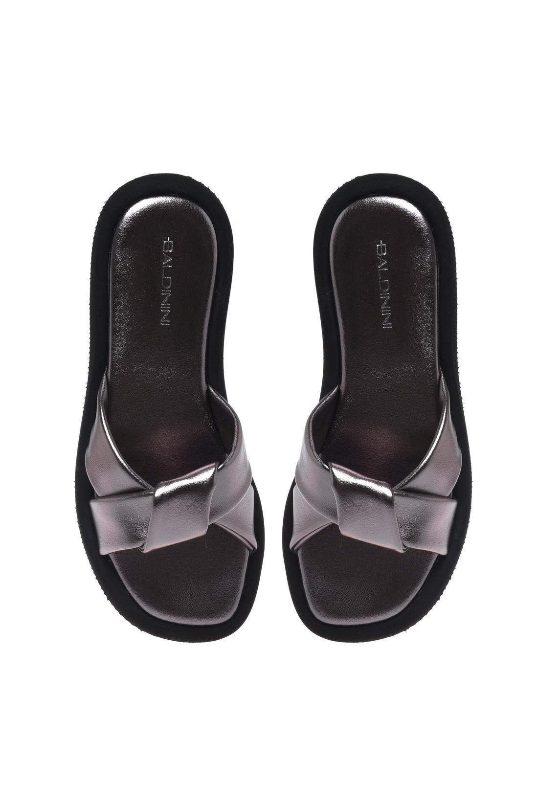 Mule in laminated eco nappa leather grey