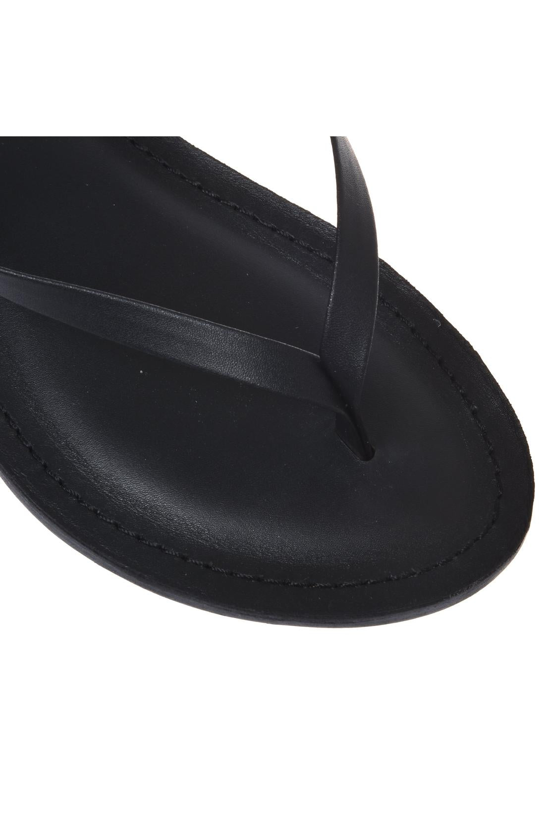 Sandal in nappa leather black