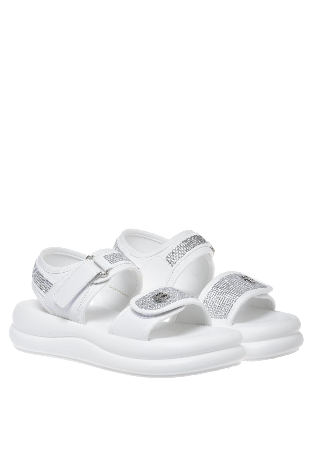 Sandal with rhinestones in white lycra