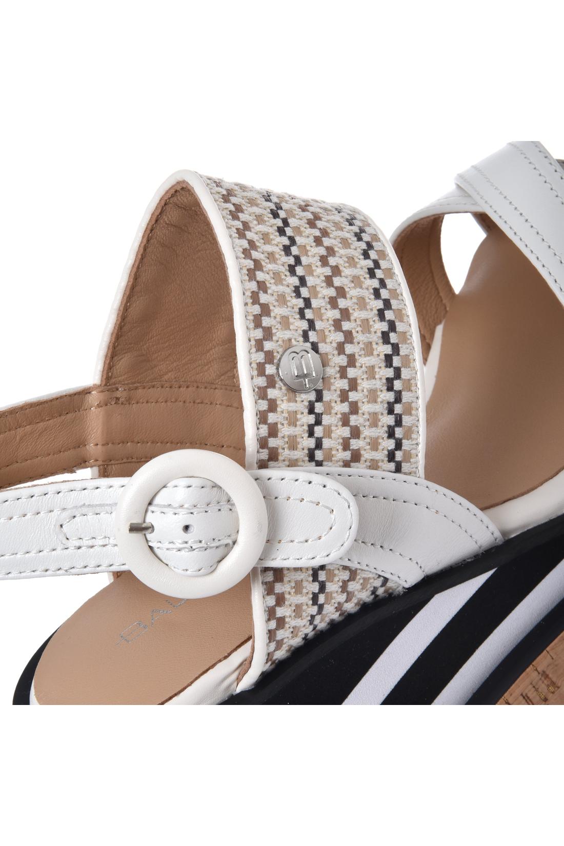 Sandal in white nappa leather-Flache Schuhe-Baldinini-OUTLET-ARCHIVIST-ARCHIVE-SALE
