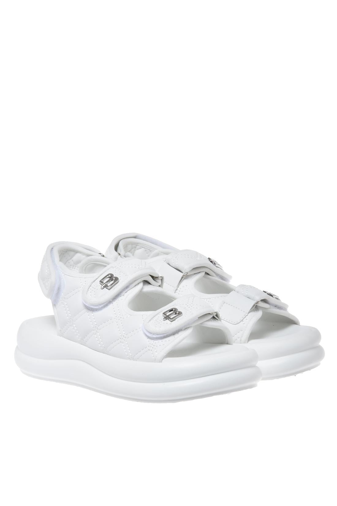 Sandal in white quilted faux leather