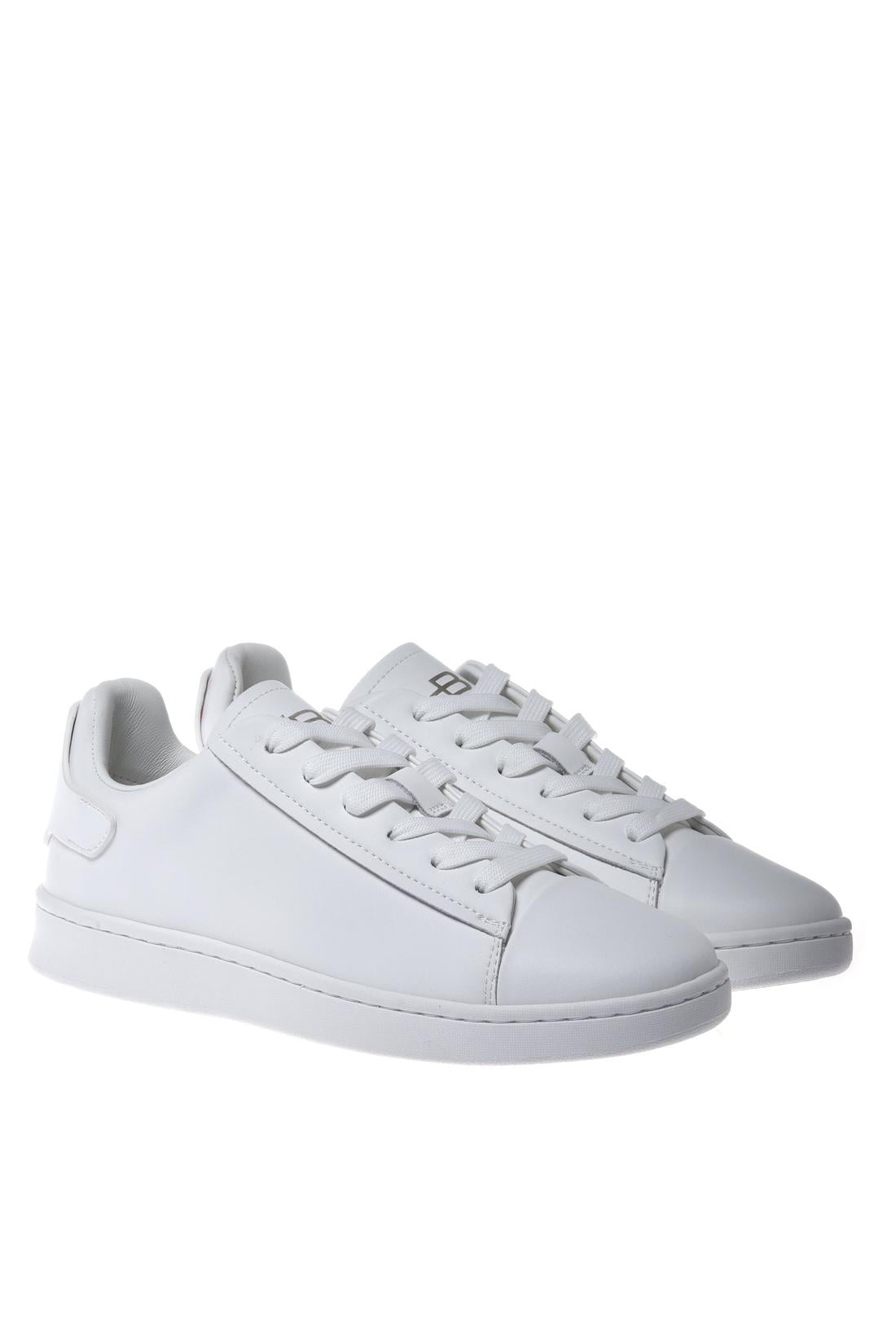 Sneaker in leather white
