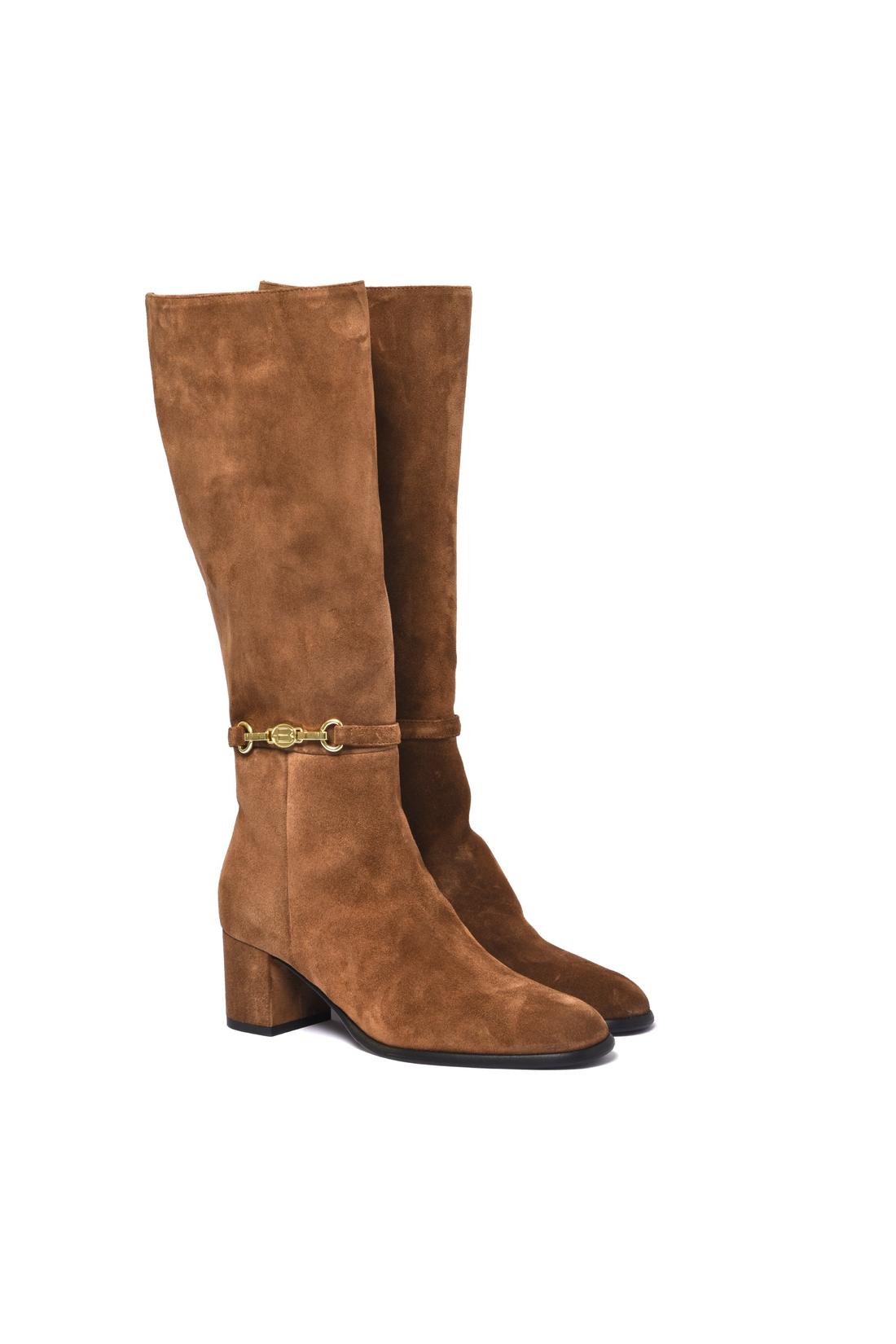 Tan suede boot
