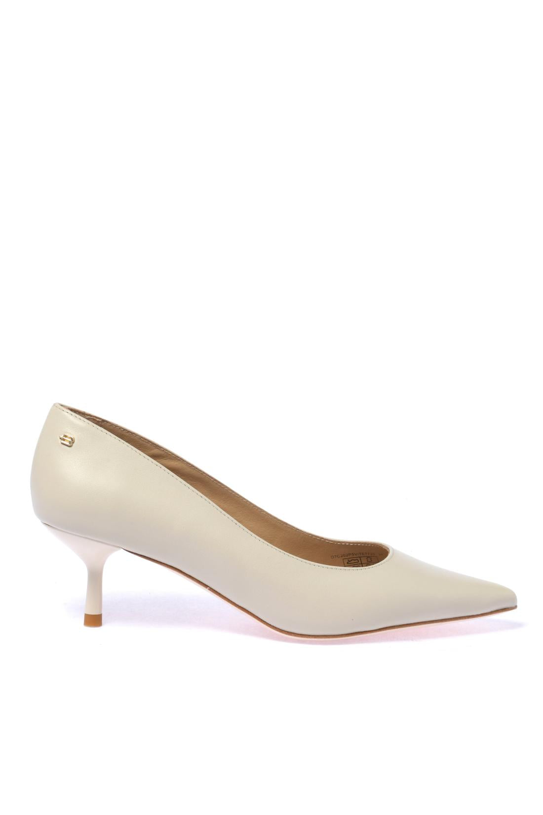 Pump in leather nude