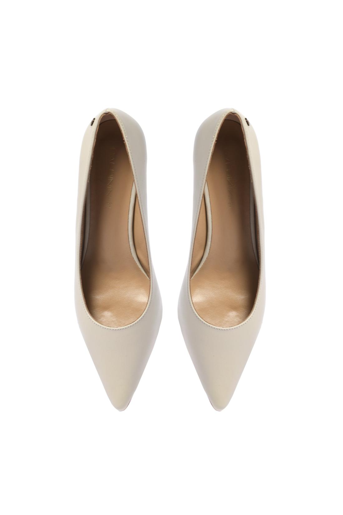 Pump in leather nude