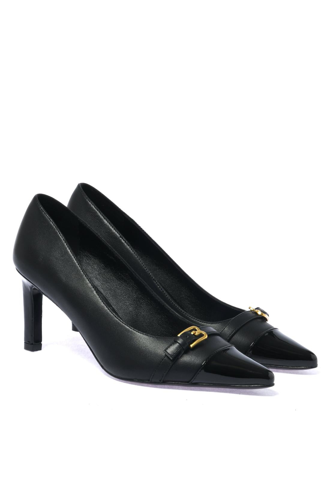Black patent and smooth leather pump