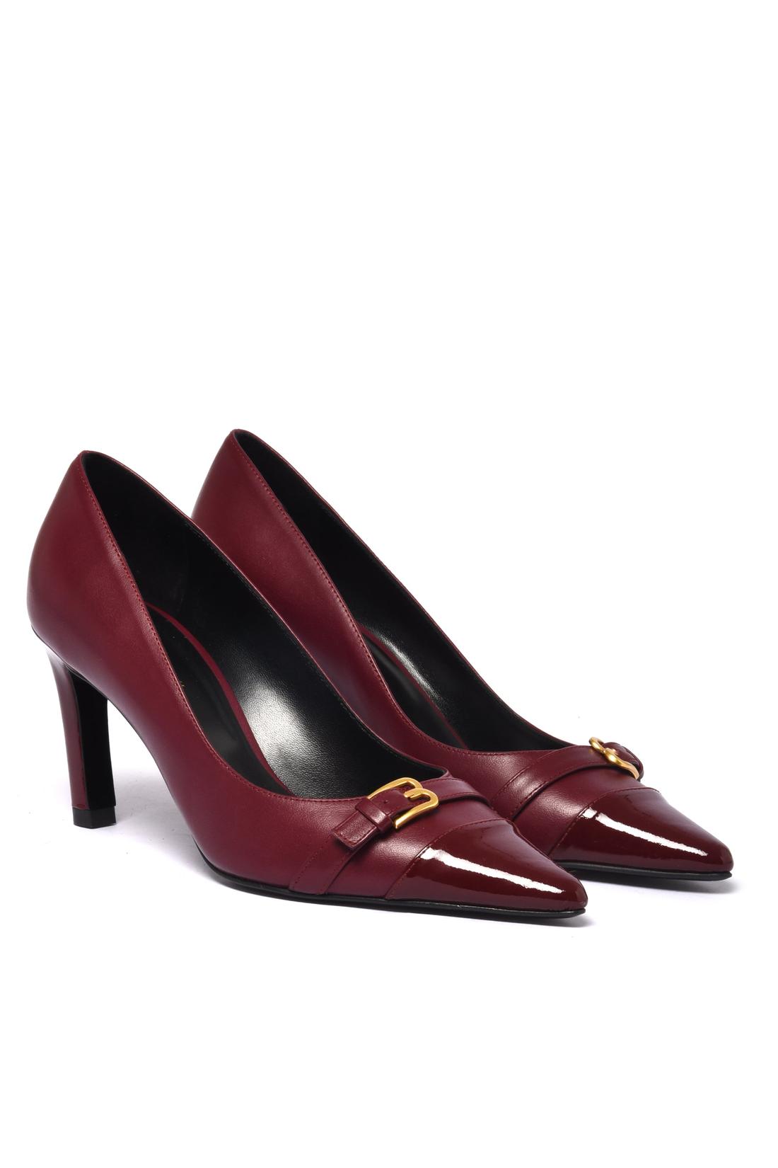 Burgundy patent leather and leather pump