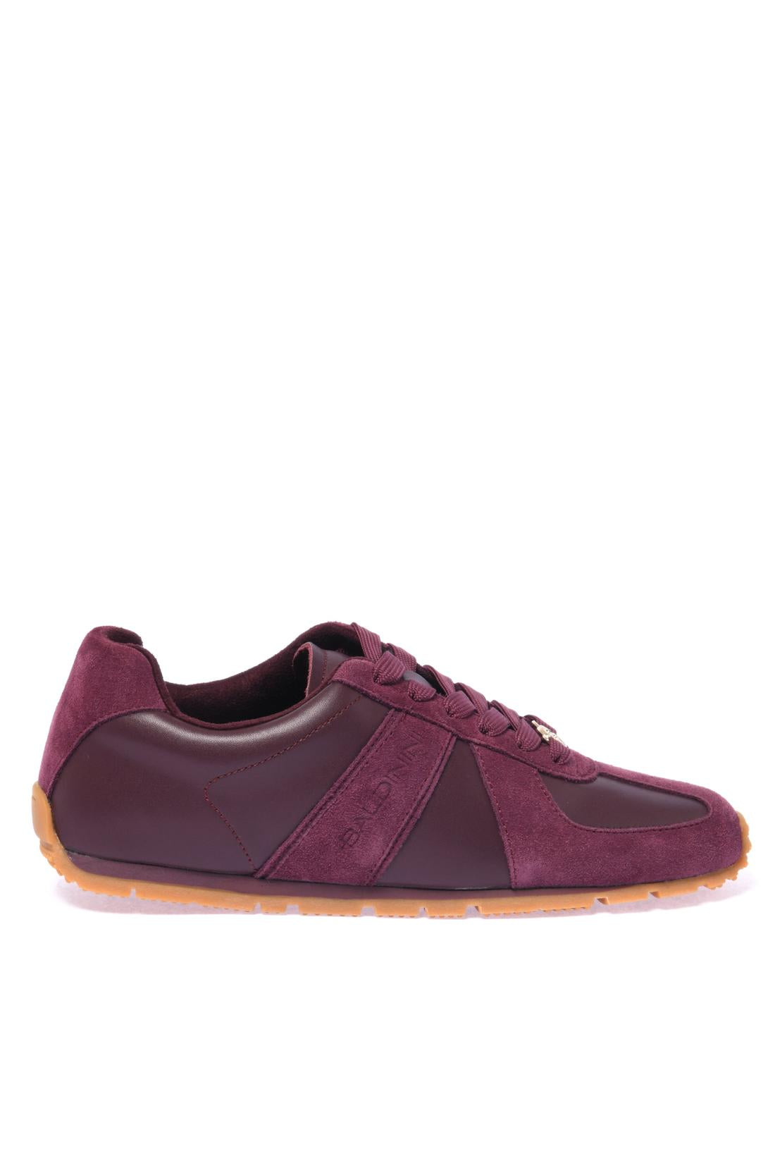 Sneaker in burgundy leather and suede