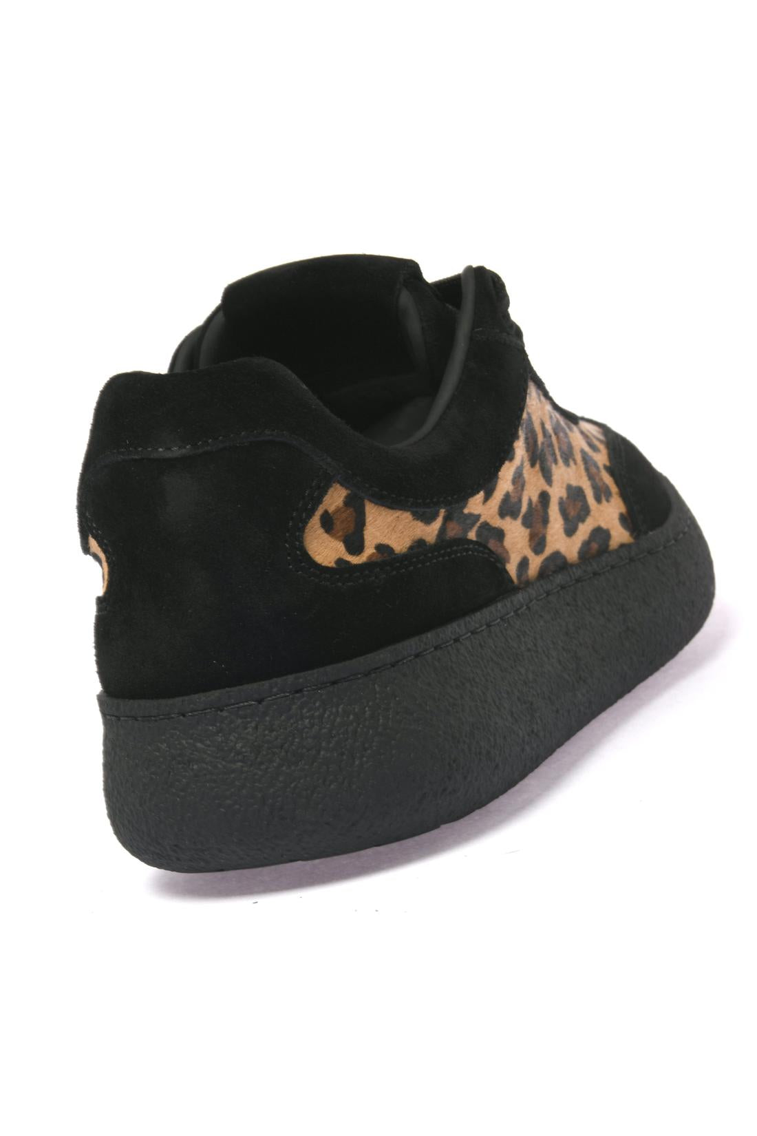 Sneaker in leopard-print pony hair and black suede