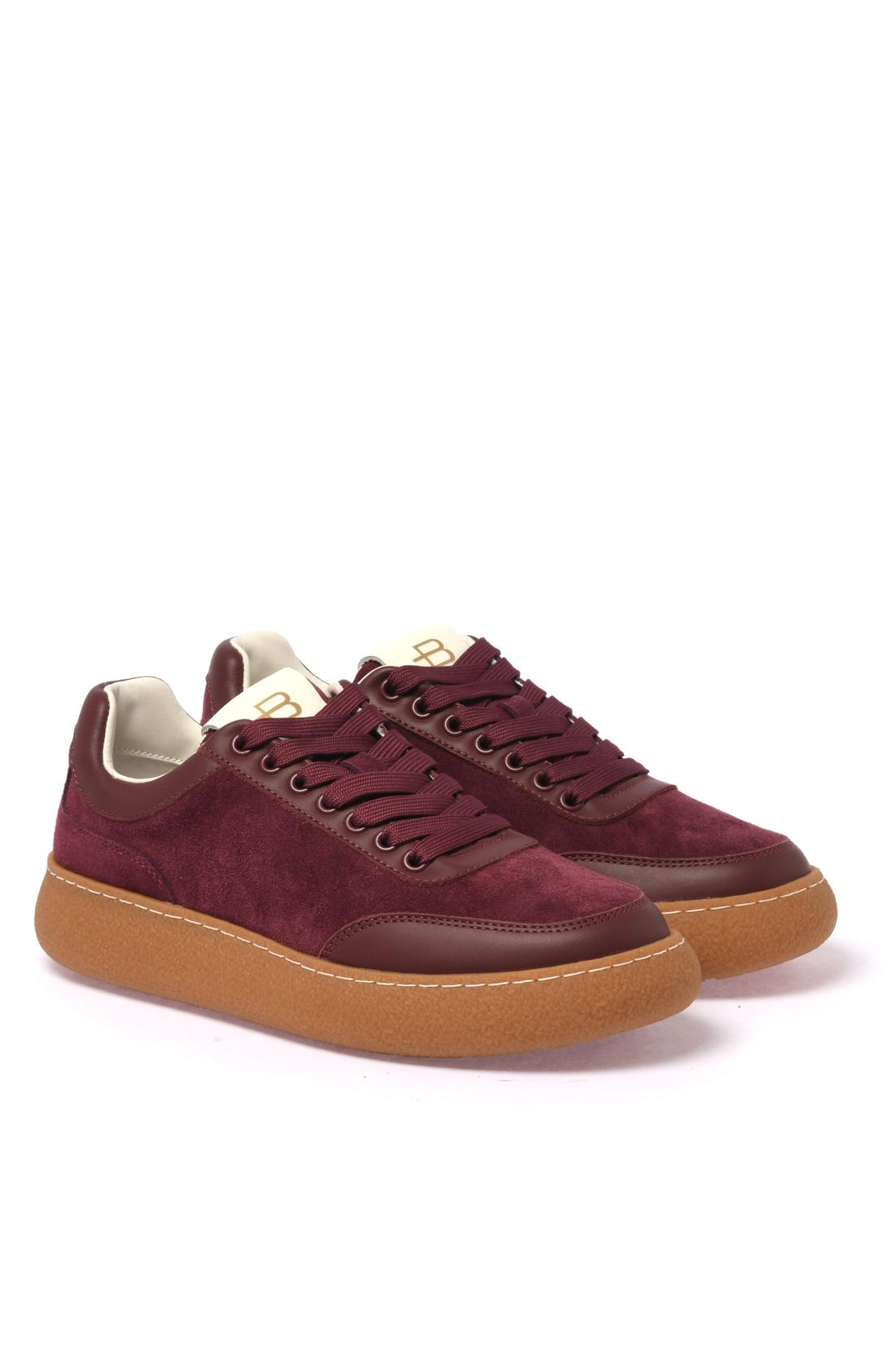 Burgundy suede sneaker