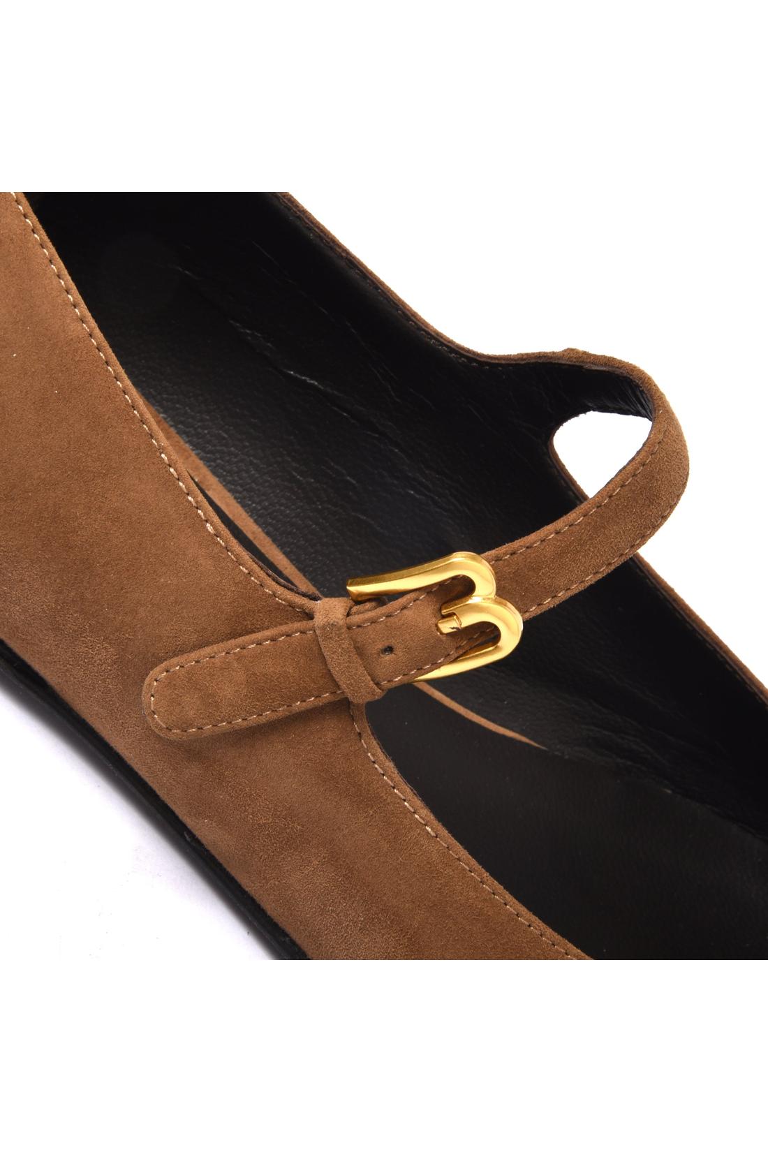 Tan suede ballerina