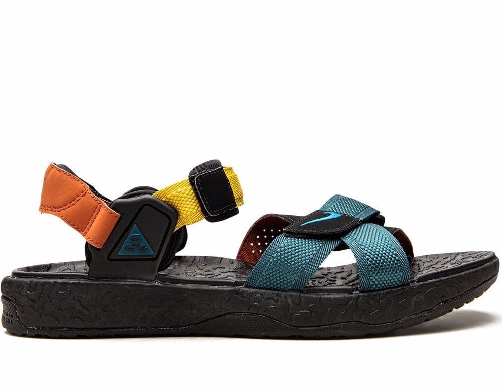 ACG Air Deschutz Sandals