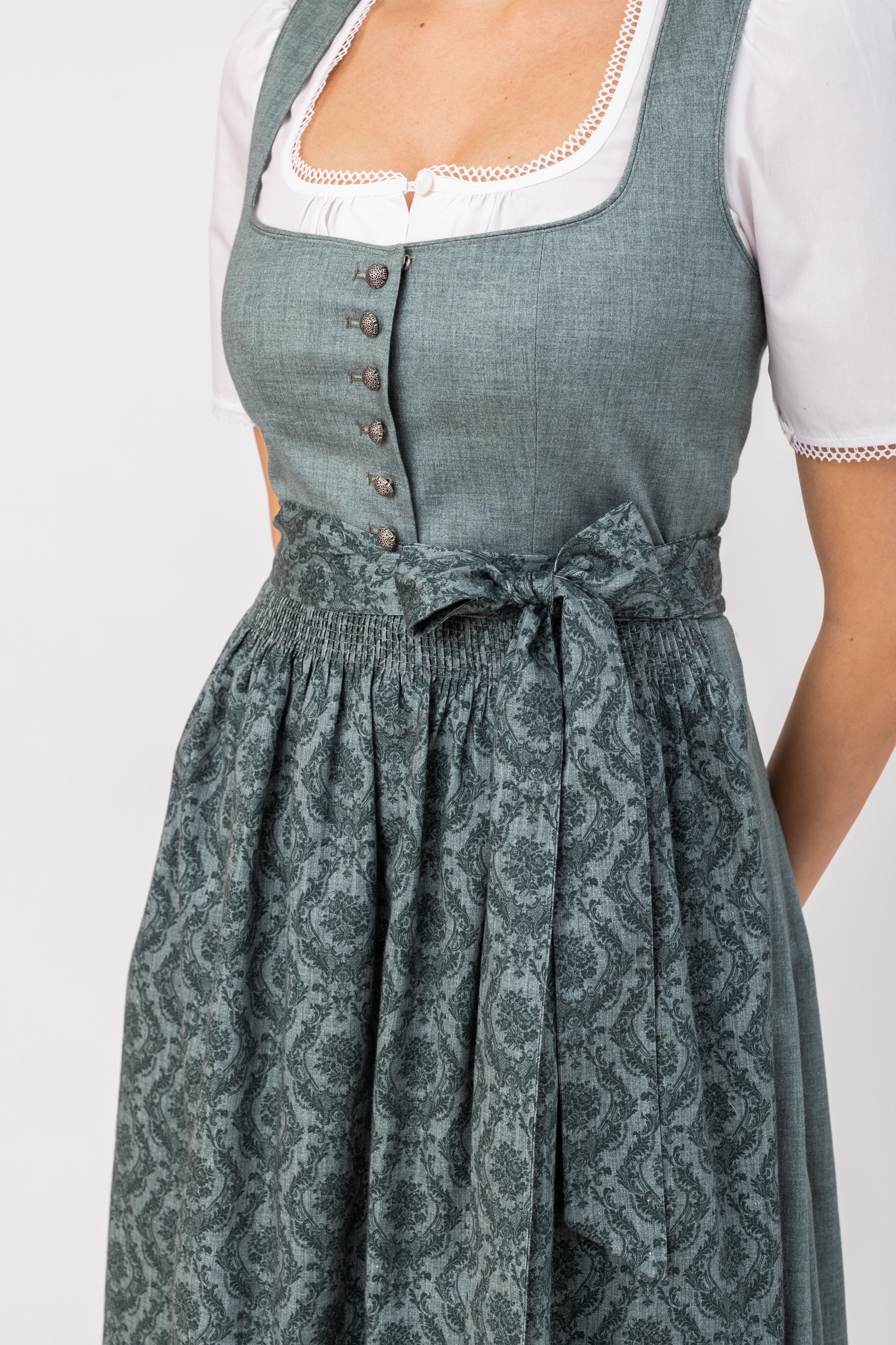 Damen Dirndl Dala aus Baumwolle-Dirndl-Felicitas-OUTLET-ARCHIVIST-ARCHIVE-SALE