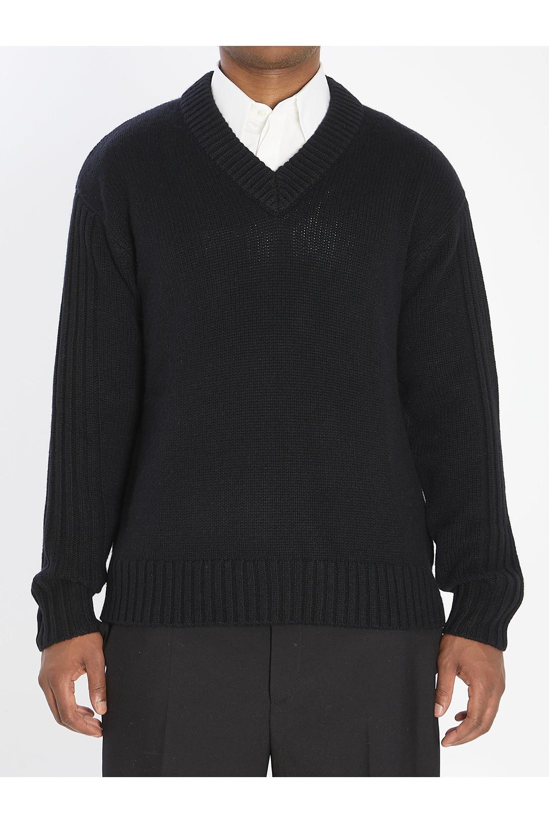 Lisa Yang-OUTLET-SALE-Dan sweater-ARCHIVIST