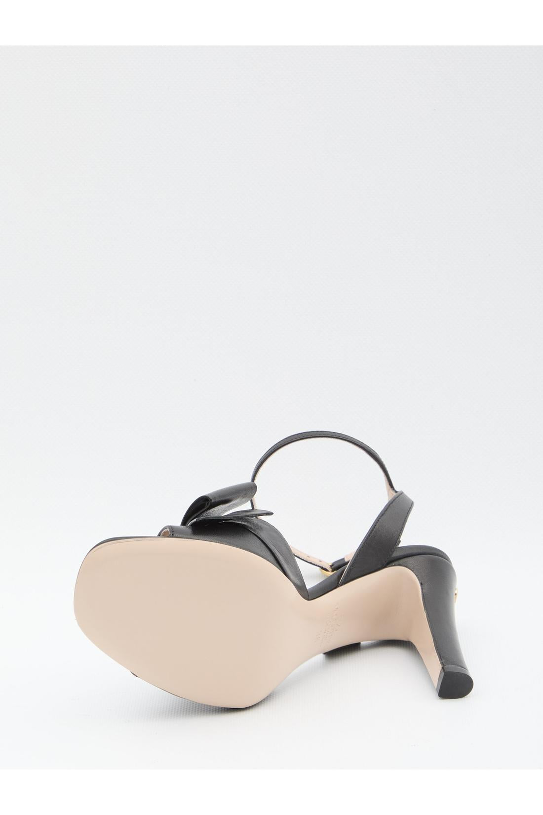 Valentino Garavani-OUTLET-SALE-Décolleté Bowow Slingback-ARCHIVIST