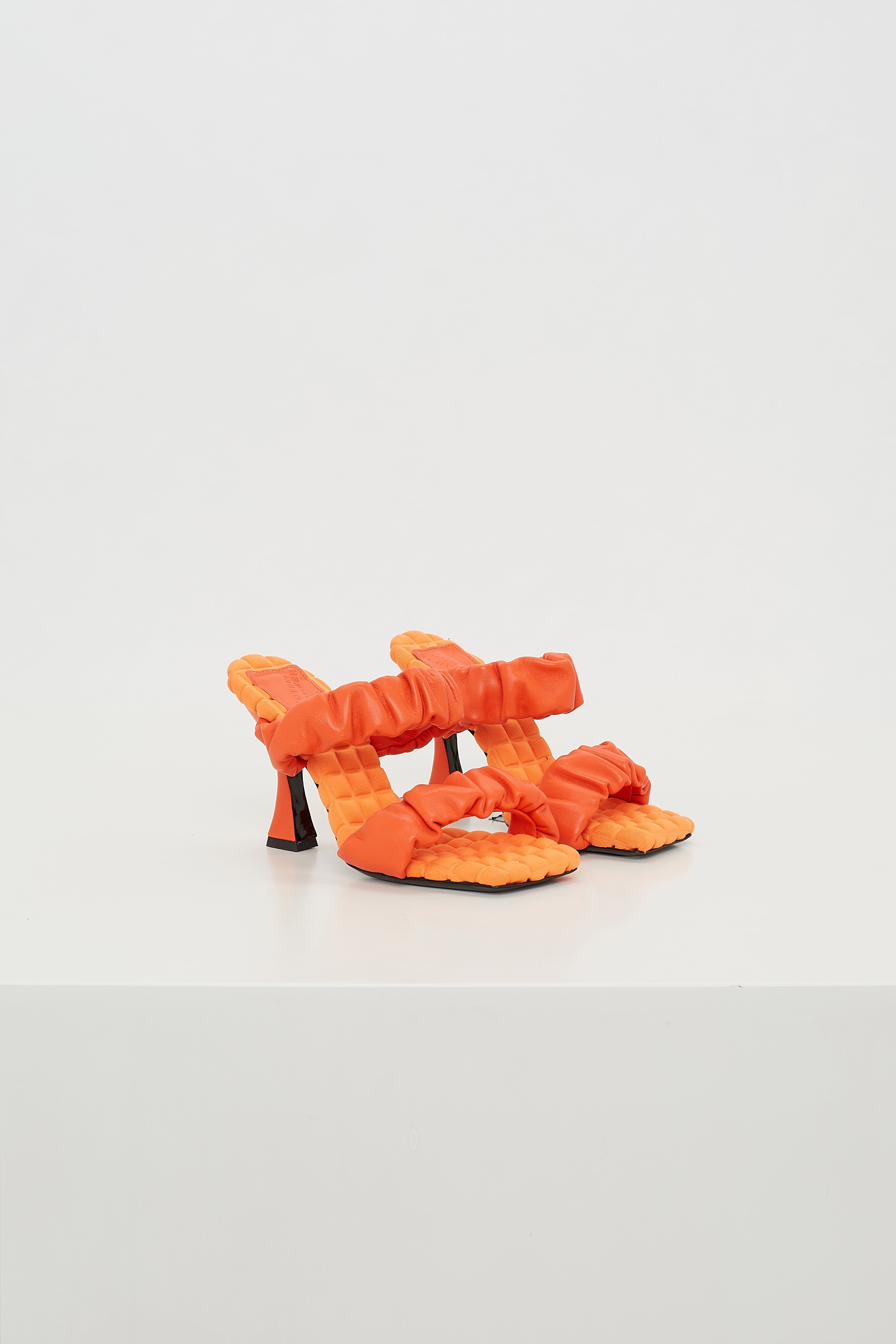 Dorothee-Schumacher-OUTLET-SALE-SPORTY-FEMININITY-sandal-heeled-Sandalen-ARCHIVE-COLLECTION.jpg