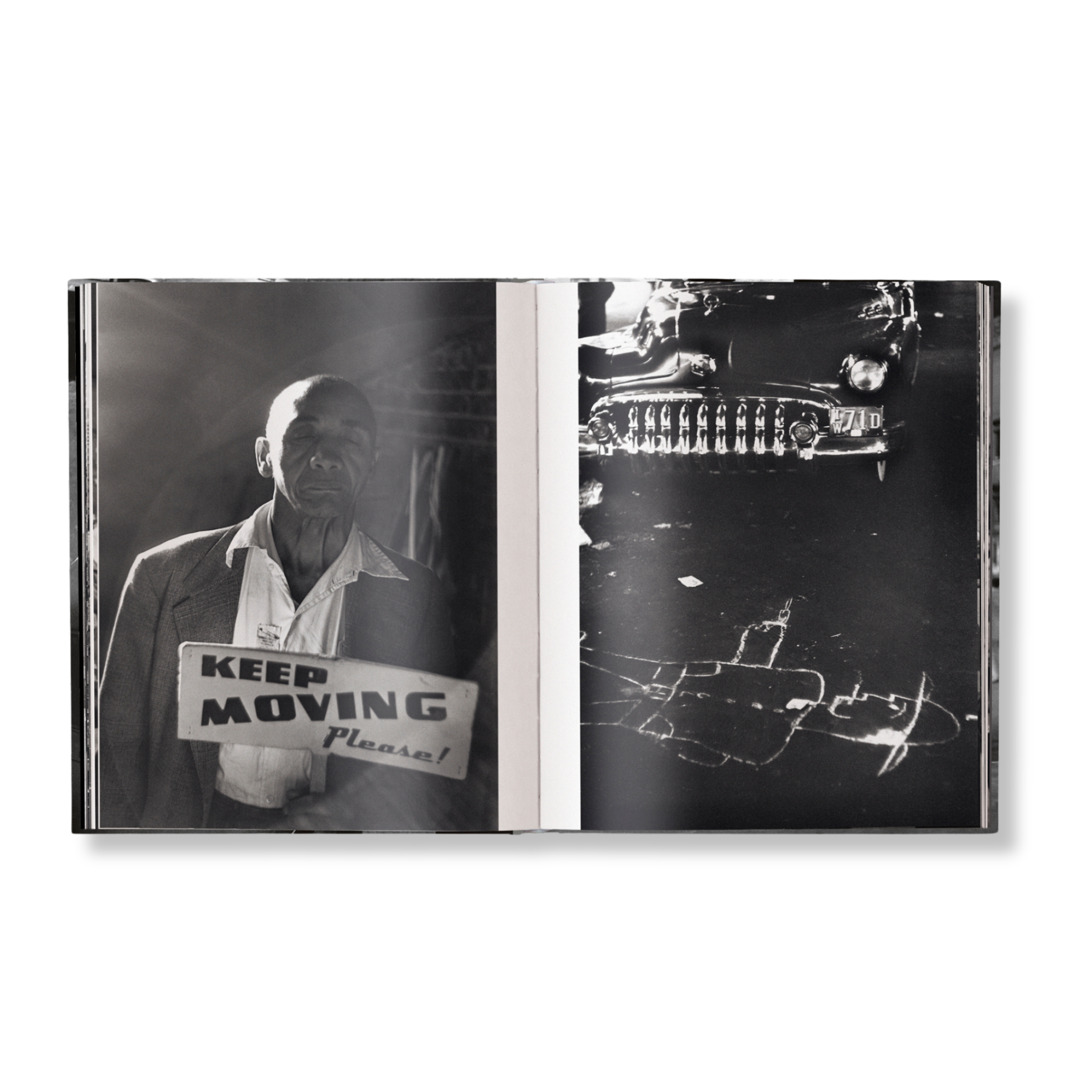 Gestalten Eu Shop-Elliott Erwitt’s New York-Book-Black-Deal-Outlet-by-ARCHIVIST