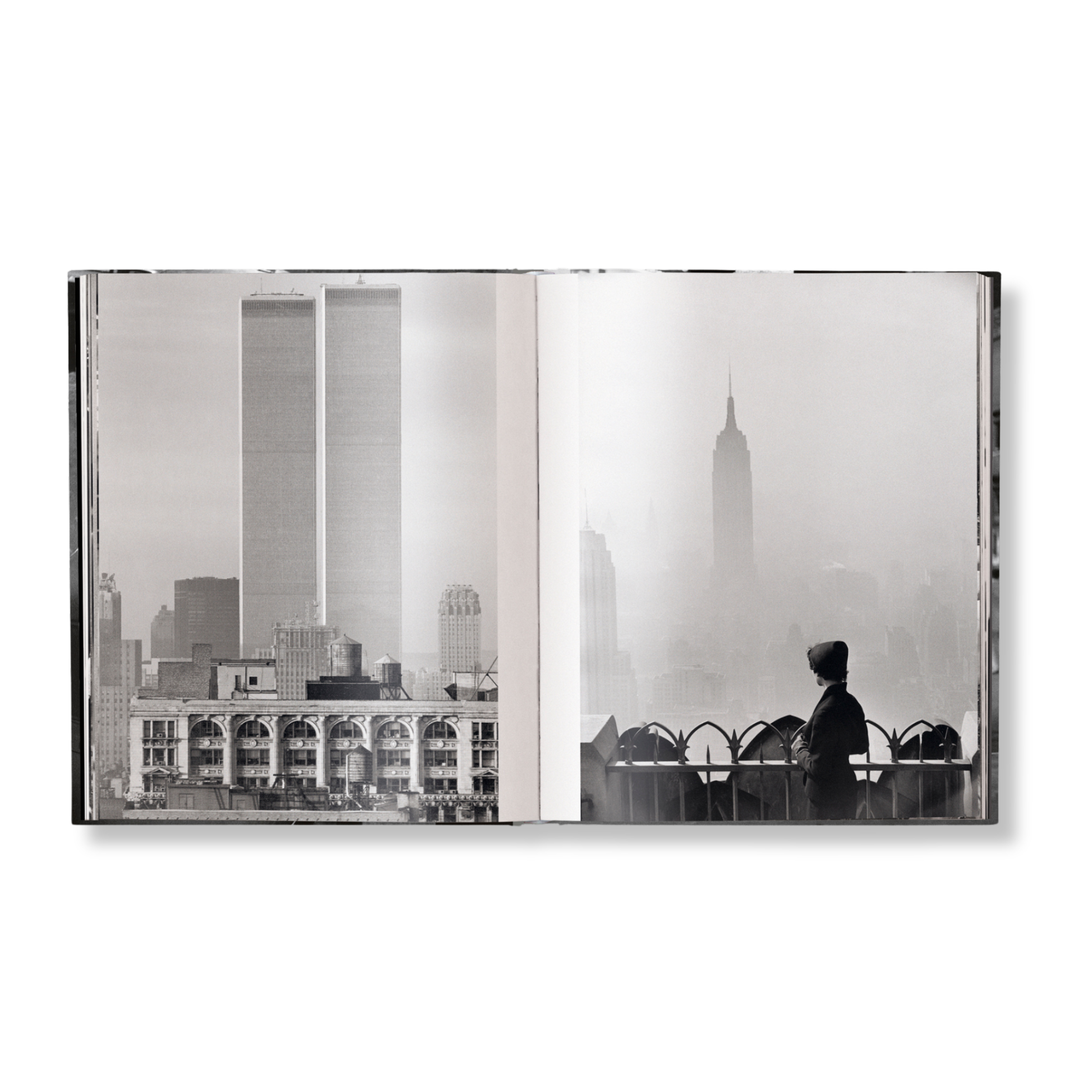 Gestalten Eu Shop-Elliott Erwitt’s New York-Book-Black-Deal-Outlet-by-ARCHIVIST