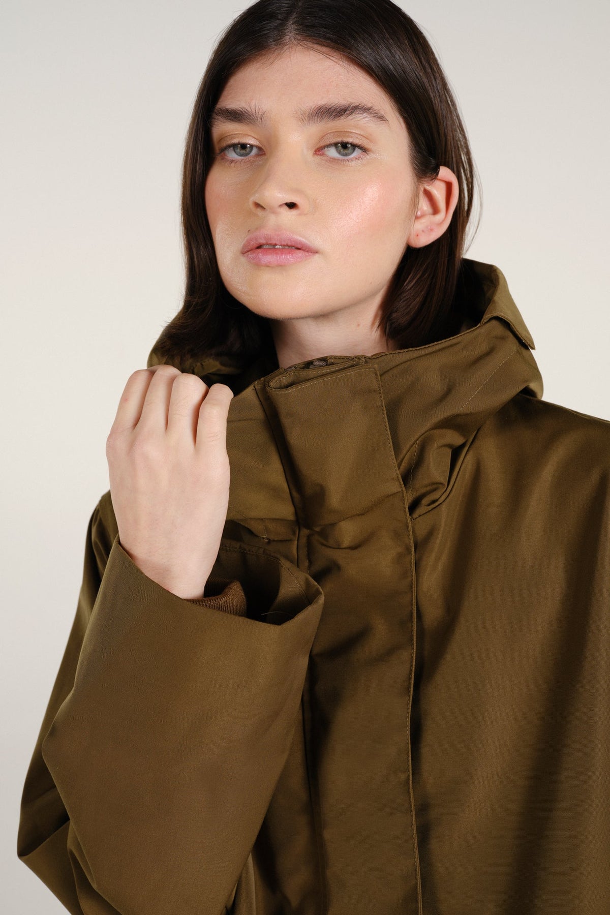 Embassy of Bricks and Logs-Archive-Sale-Outlet-GENEVA RAIN COAT-Jacken & Mäntel-by-ARCHIVIST