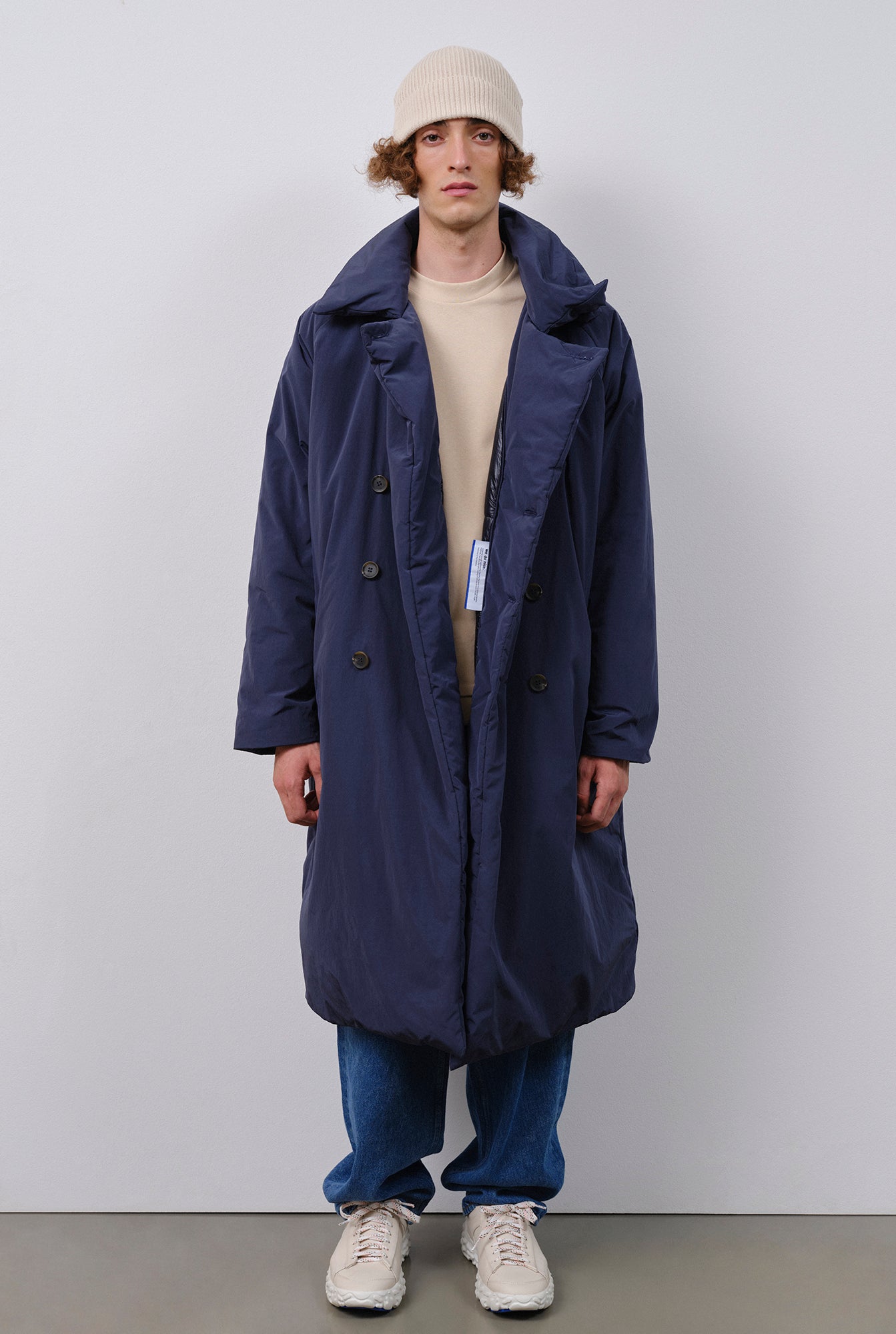 Embassy-of-Bricks-and-Logs-OUTLET-SALE-KINGSGATE-PUFFER-COAT-Jacken-Mantel-ARCHIVE-COLLECTION.jpg