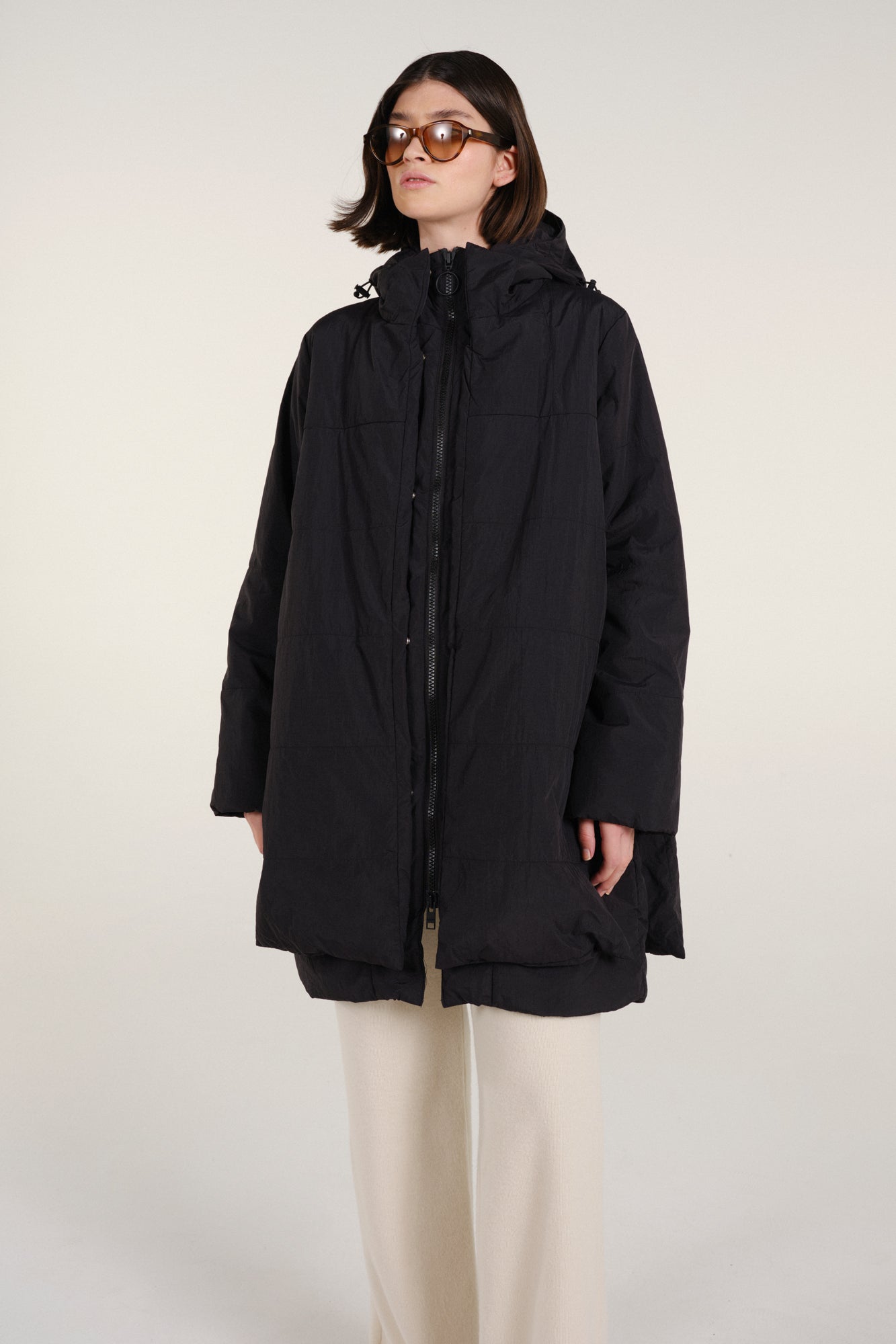 Embassy of Bricks and Logs-Archive-Sale-Outlet-LARGO PUFFER JACKET-Jacken & Mäntel-by-ARCHIVIST