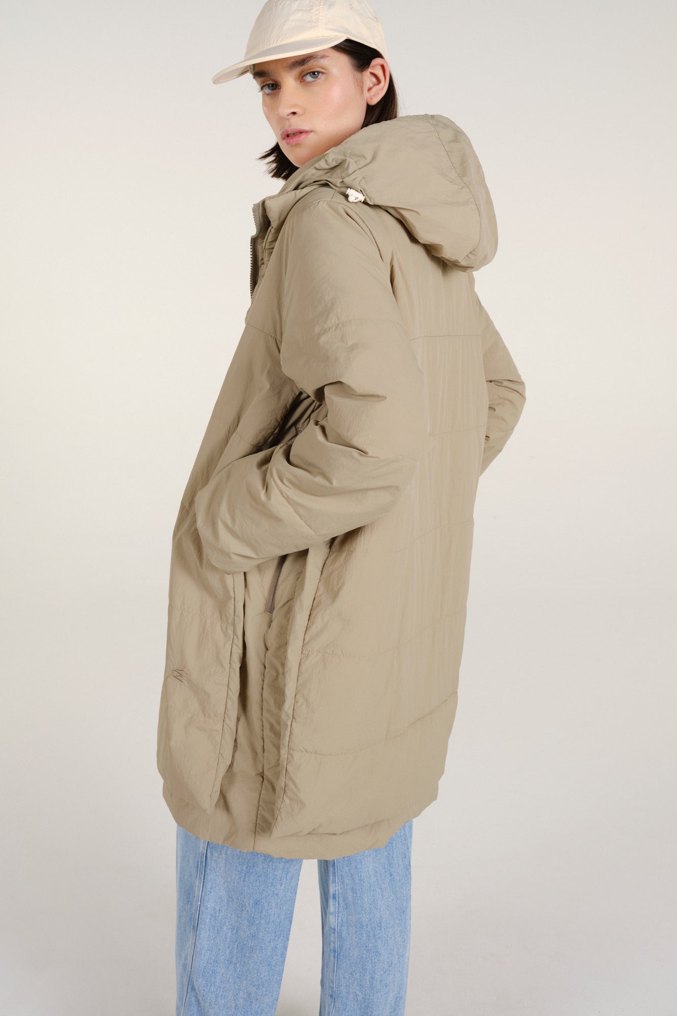 Embassy of Bricks and Logs-Archive-Sale-Outlet-LARGO PUFFER JACKET-Jacken & Mäntel-XS-PALE OLIVE-by-ARCHIVIST