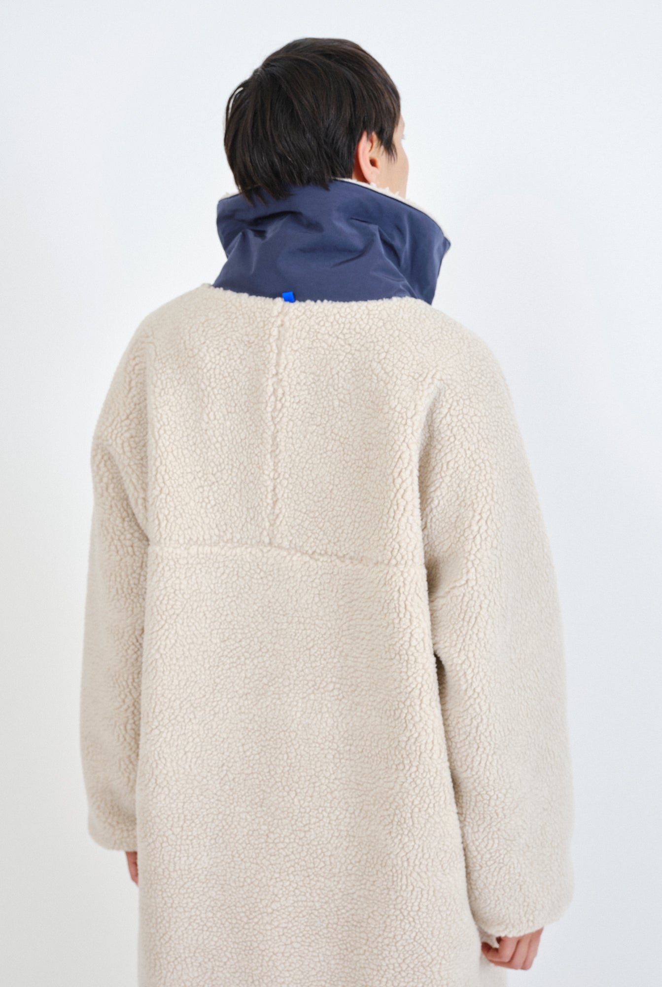 Embassy of Bricks and Logs-Archive-Sale-Outlet-LILLE SHERPA COAT-Jacken & Mäntel-by-ARCHIVIST