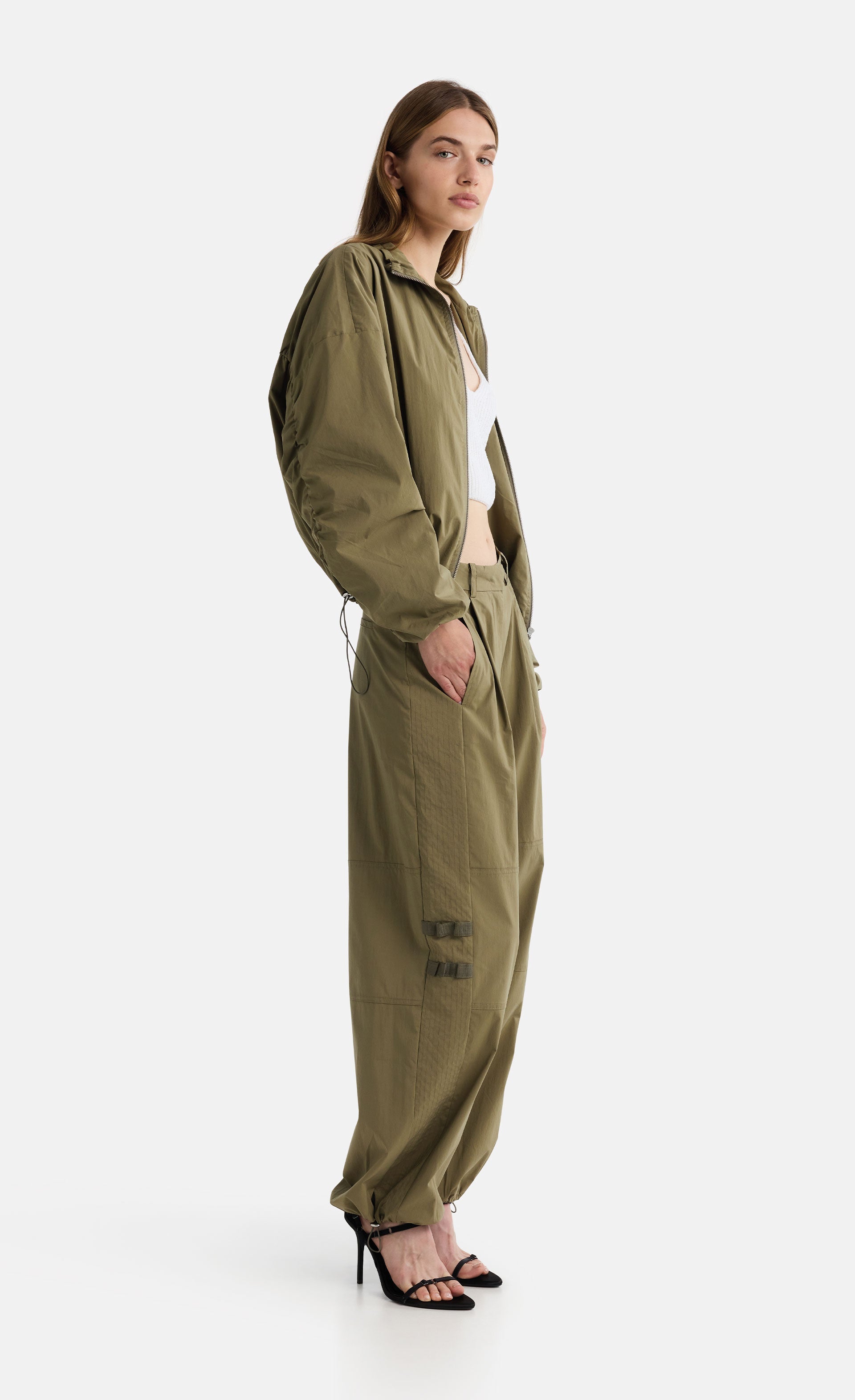 Sandriana-Hosen-Iheart-OUTLET-XS-summer khaki-ARCHIVIST-ARCHIVE-SALE