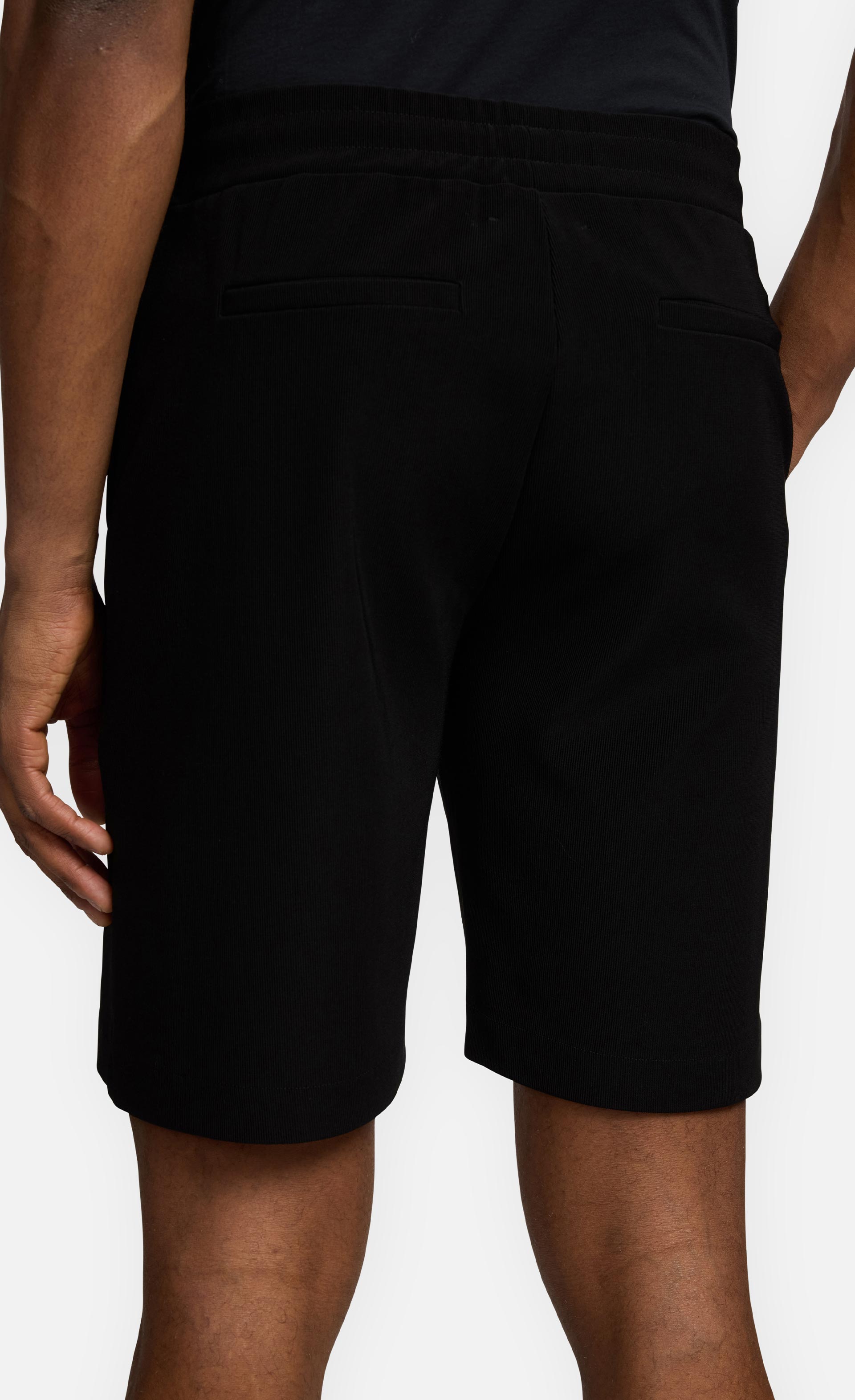 Kiefermann-Lasselo-shorts-Hosen-Black-Deal-Outlet-by-ARCHIVIST