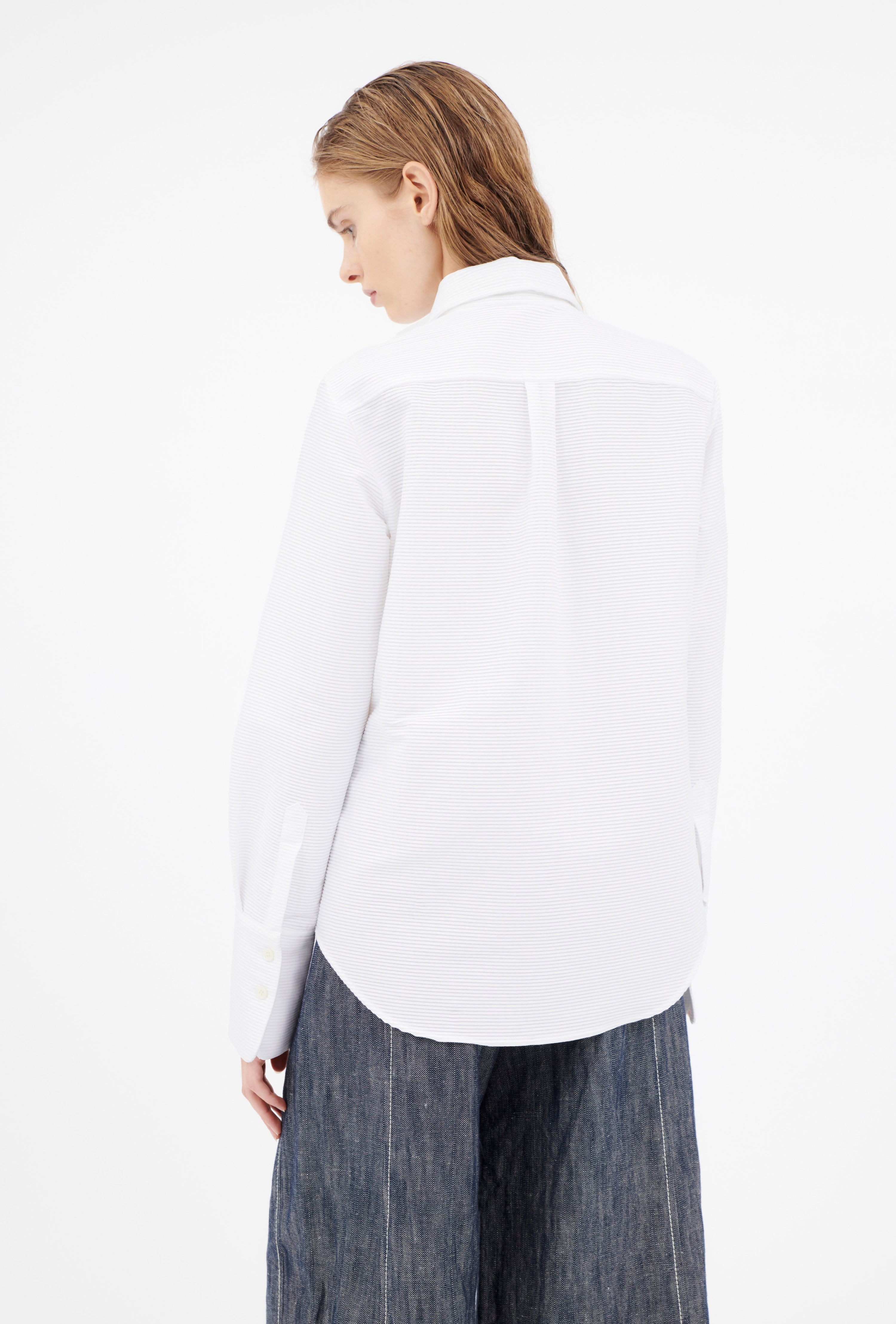 Odeeh-Fine Plissé Bluse, White-Hemden & Blusen-Black-Deal-Outlet-by-ARCHIVIST