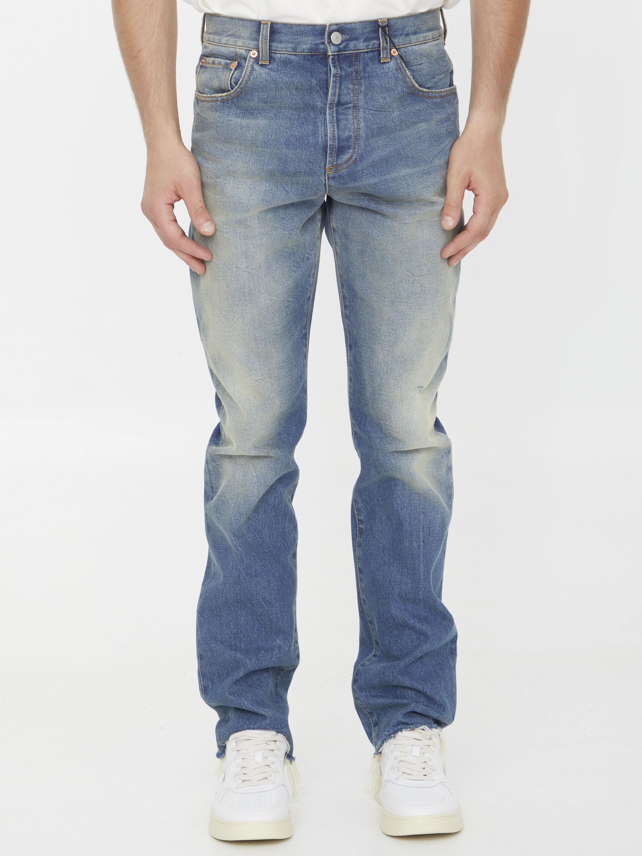 Délavé denim jeans