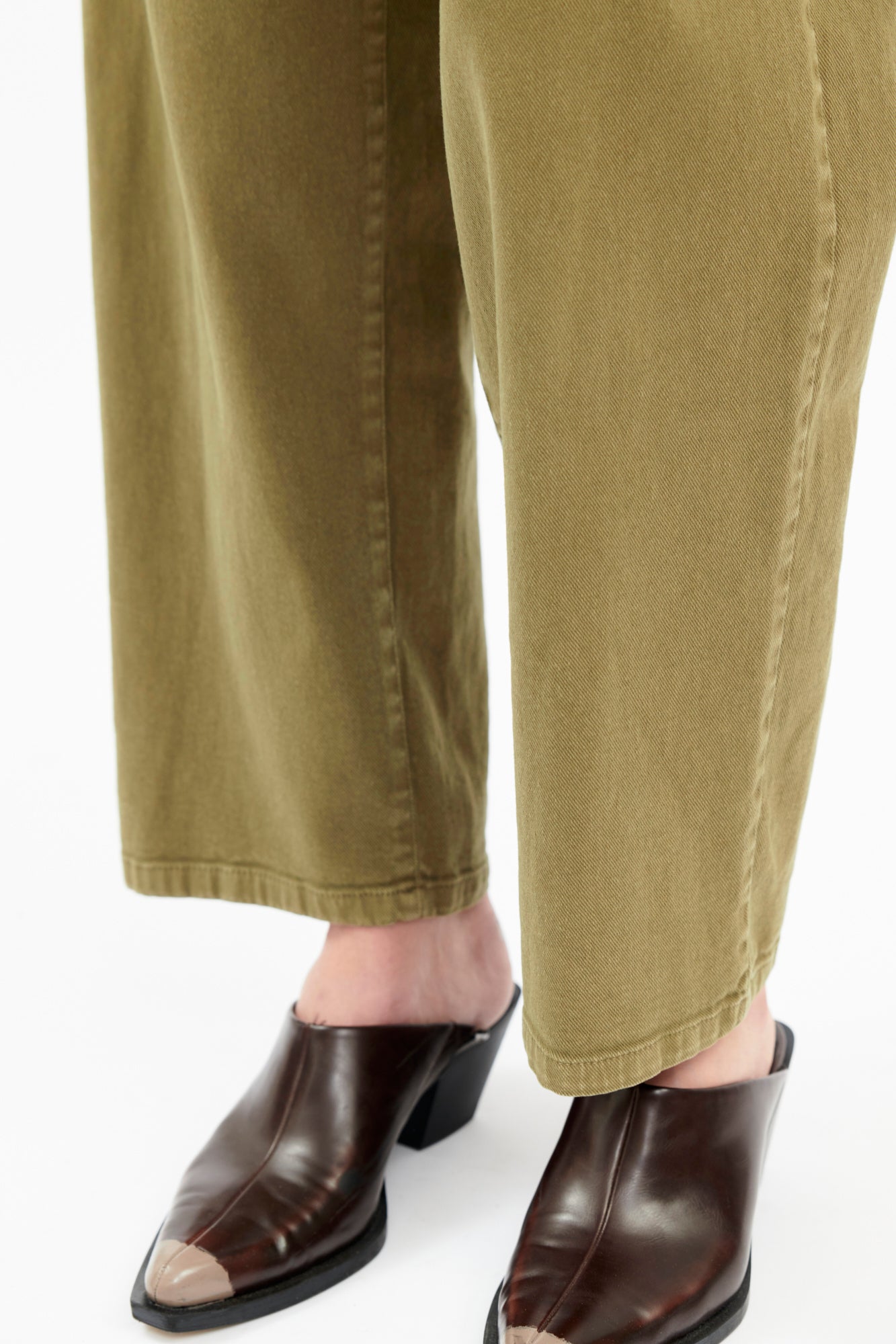 Odeeh-Garment Washed Gab Hose, Olive-Hosen-Black-Deal-Outlet-by-ARCHIVIST