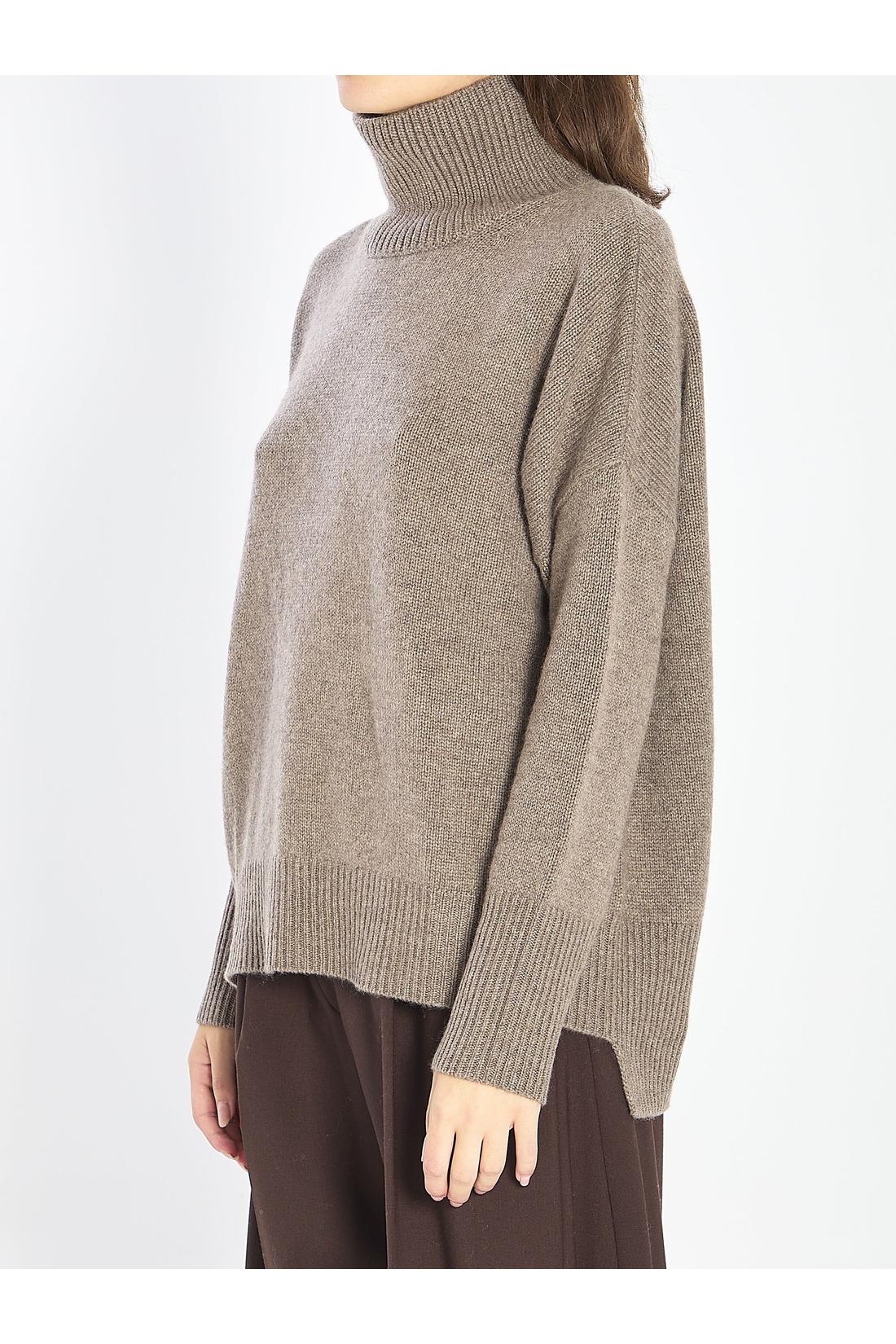 Lisa Yang-OUTLET-SALE-Heidi turtleneck-ARCHIVIST