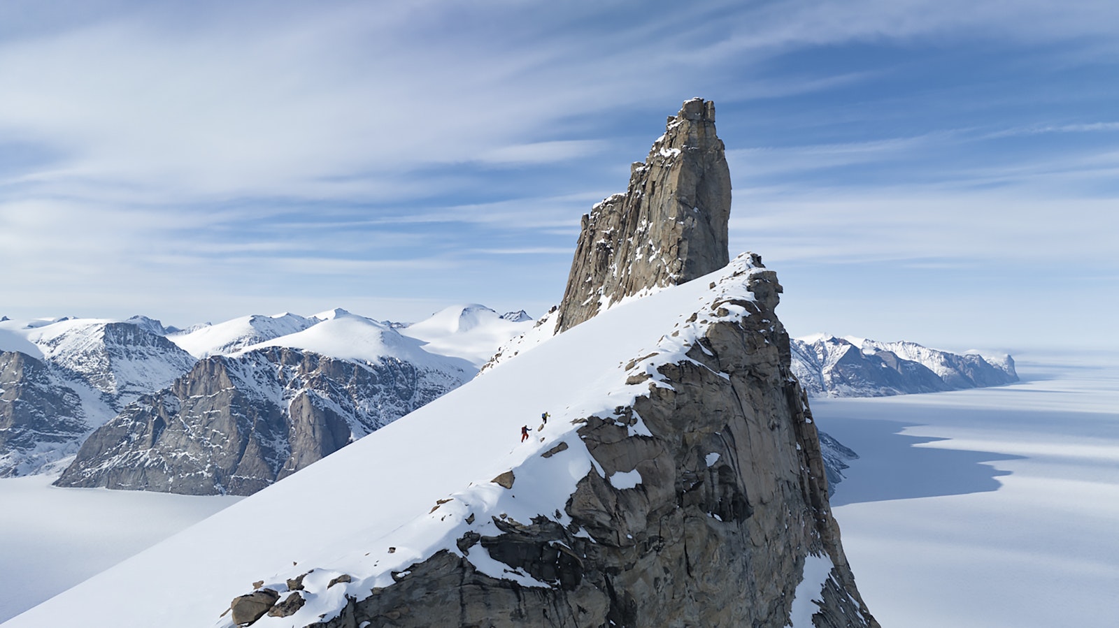 Gestalten Eu Shop-Call of the Mountains-Book-Black-Deal-Outlet-by-ARCHIVIST