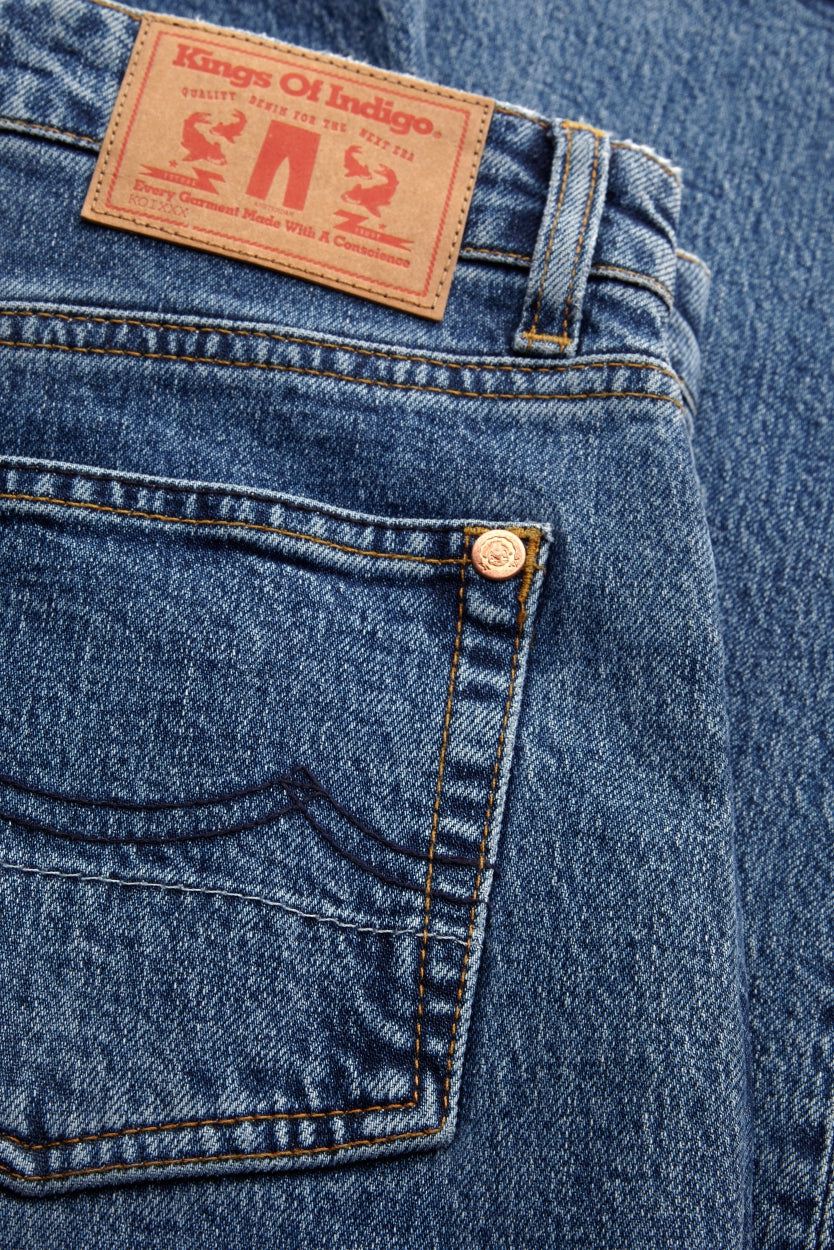 Kings Of Indigo-CAROLINE CROPPED STRETCH | ECO XAVIER BLUE MARBLE-Jeans-Black-Deal-Outlet-by-ARCHIVIST