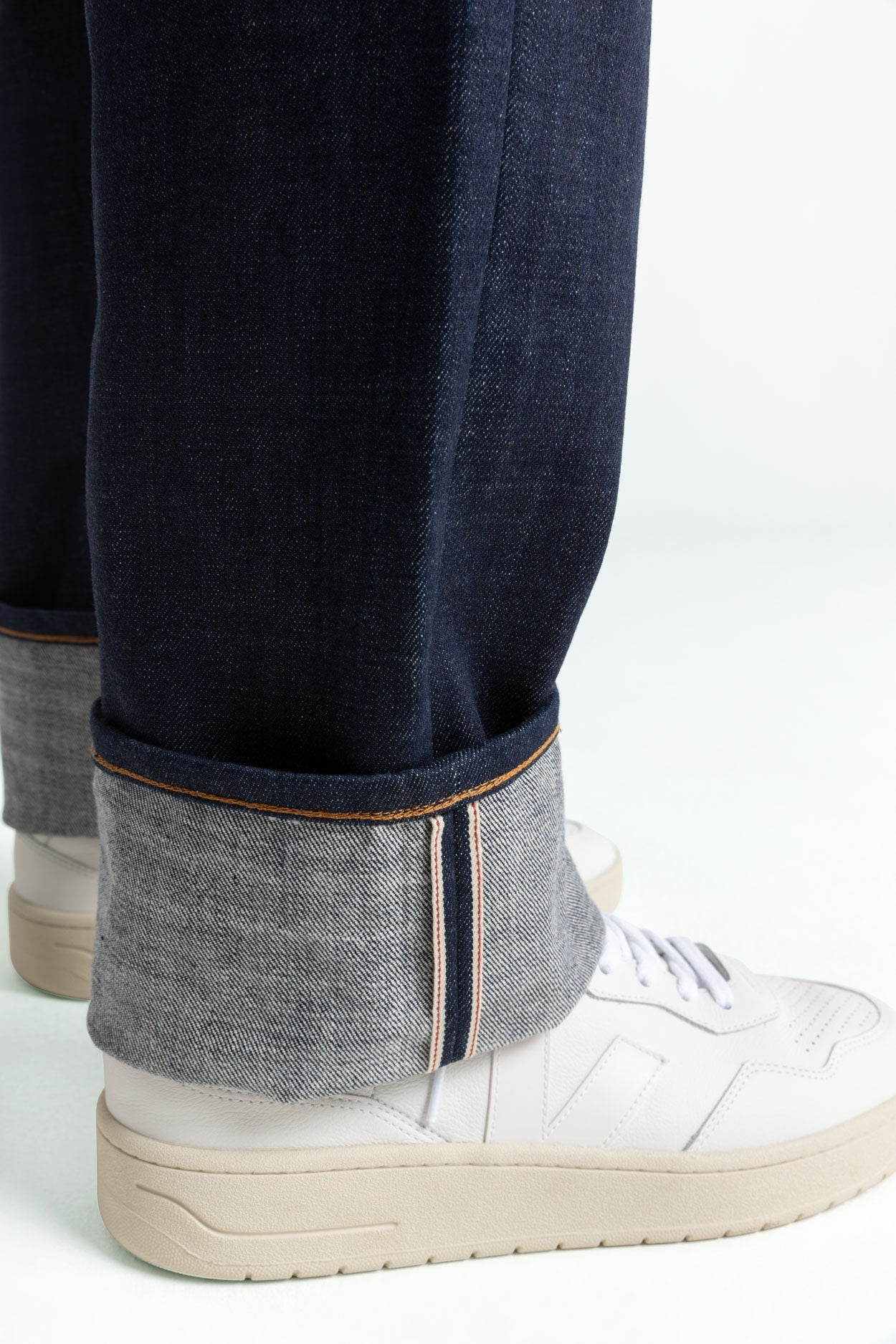 ROY SELVAGE | CLEAN EASY FADE INDIGO DRY