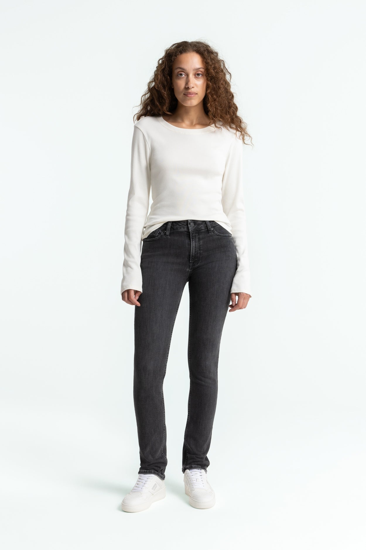 Kings Of Indigo-EMI | JOURNEY GREY USED-Jeans-Black-Deal-Outlet-by-ARCHIVIST