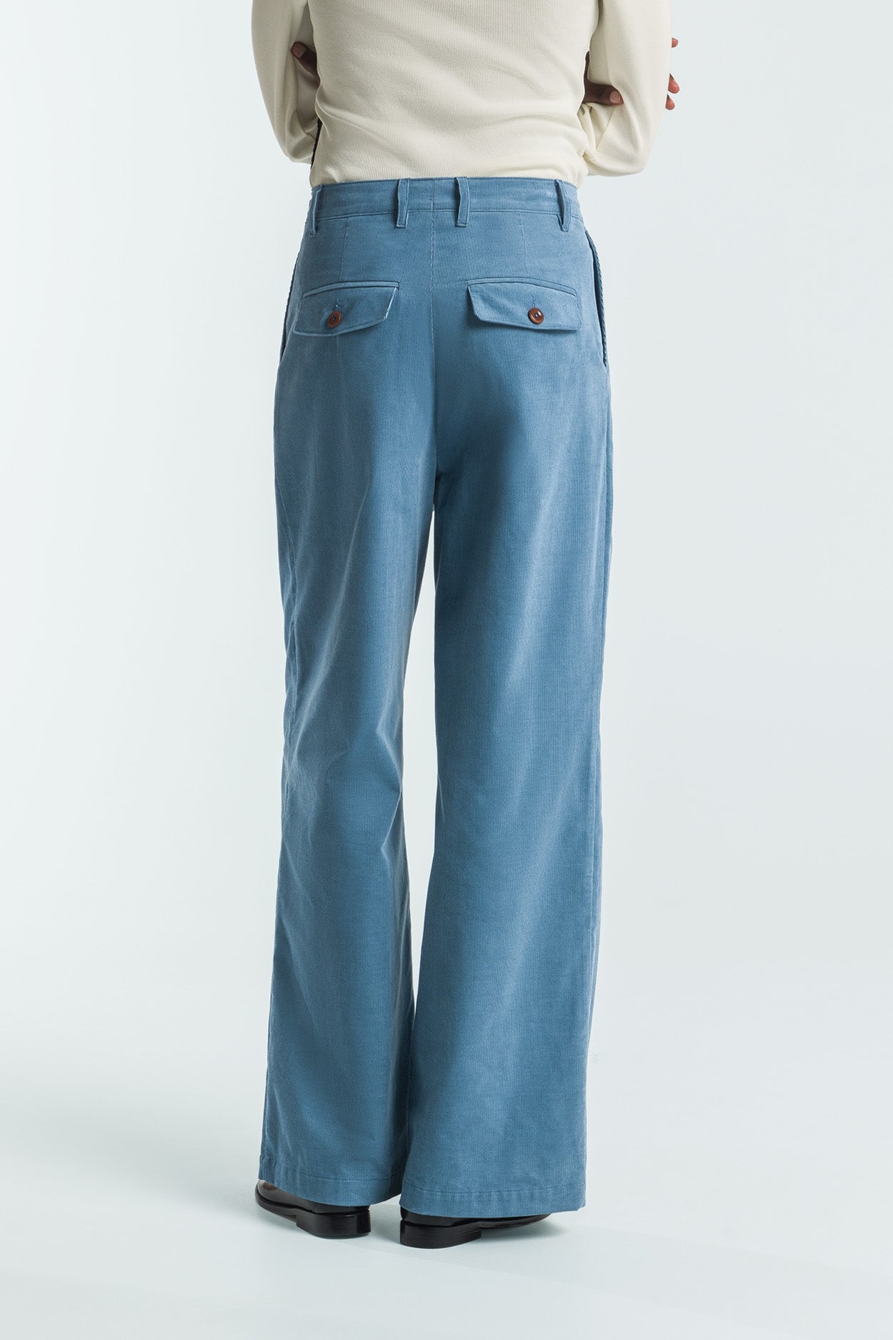 Kings Of Indigo-JUNNA | CORONET BLUE-Hosen-Black-Deal-Outlet-by-ARCHIVIST