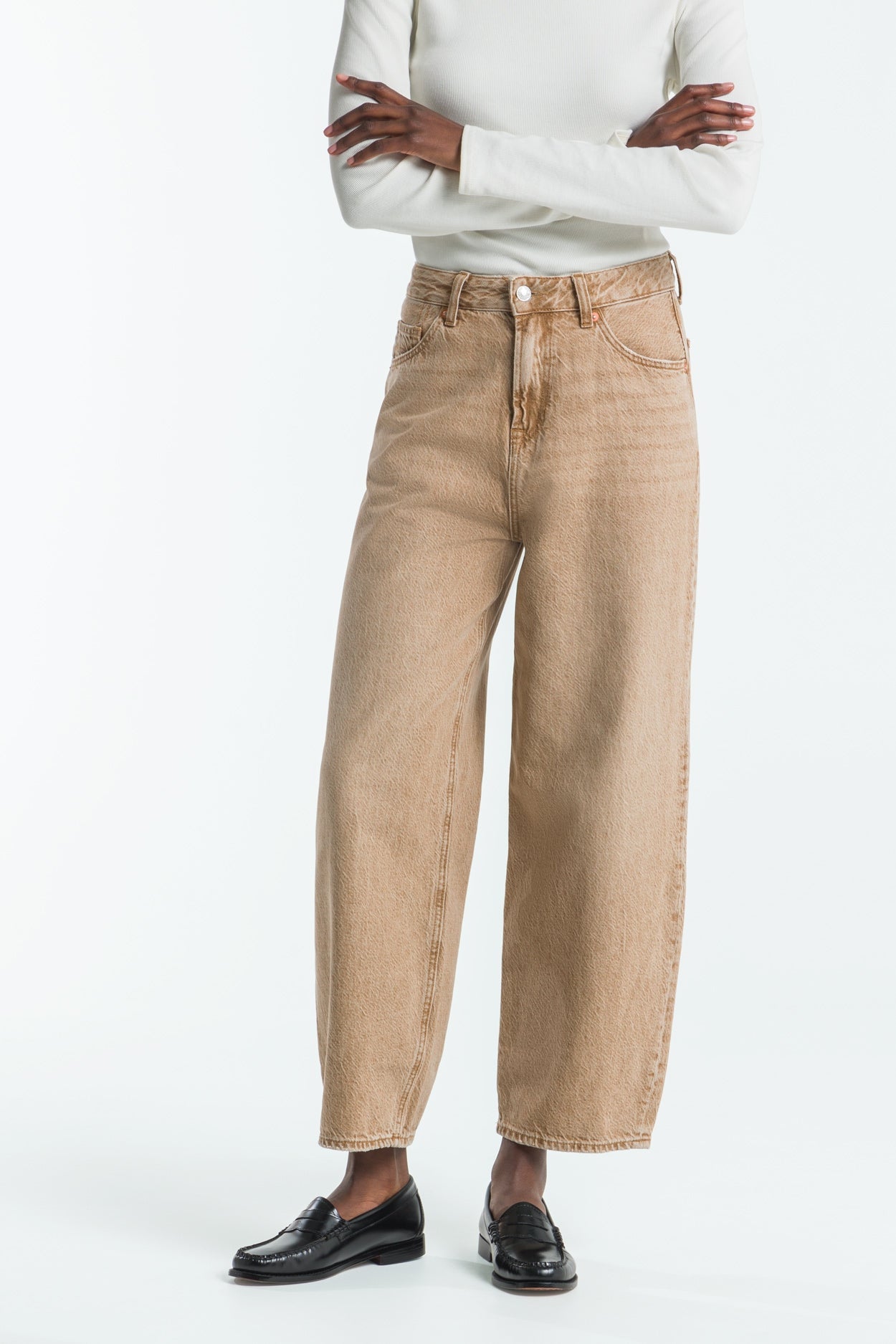 LEILA | JIM DARK BEIGE
