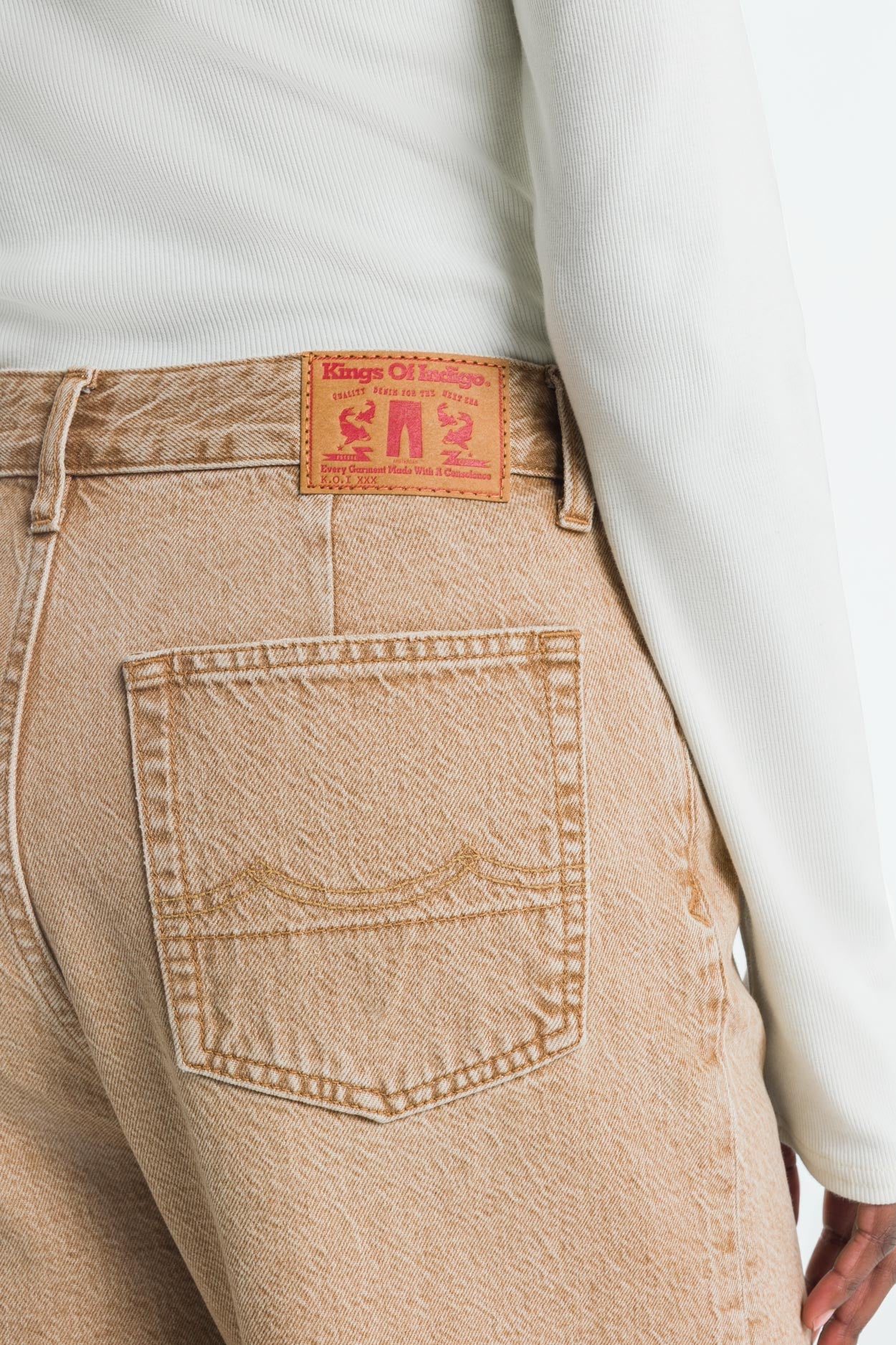 LEILA | JIM DARK BEIGE