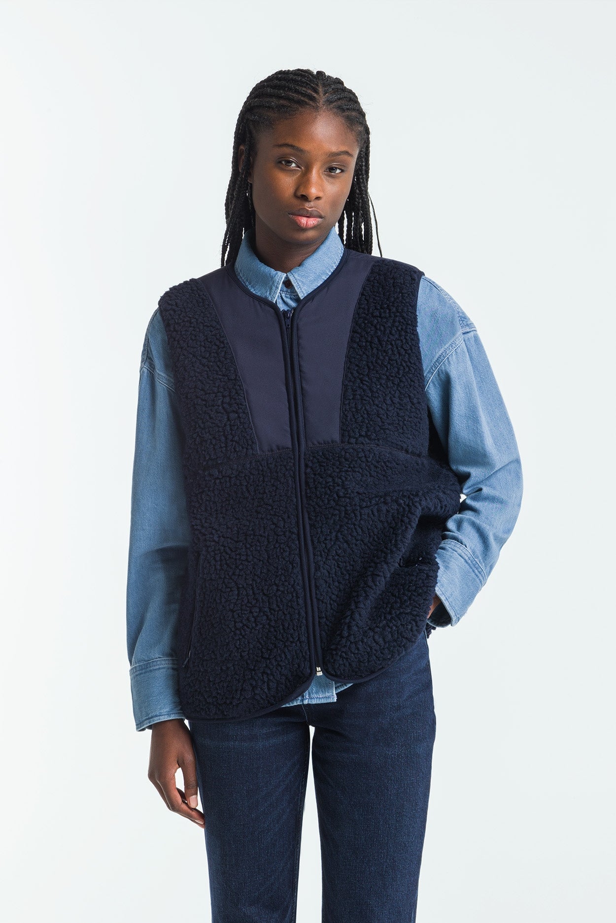 Kings Of Indigo-TENJI | MARITIME BLUE SHERPA-Jacken & Mäntel-Black-Deal-Outlet-by-ARCHIVIST