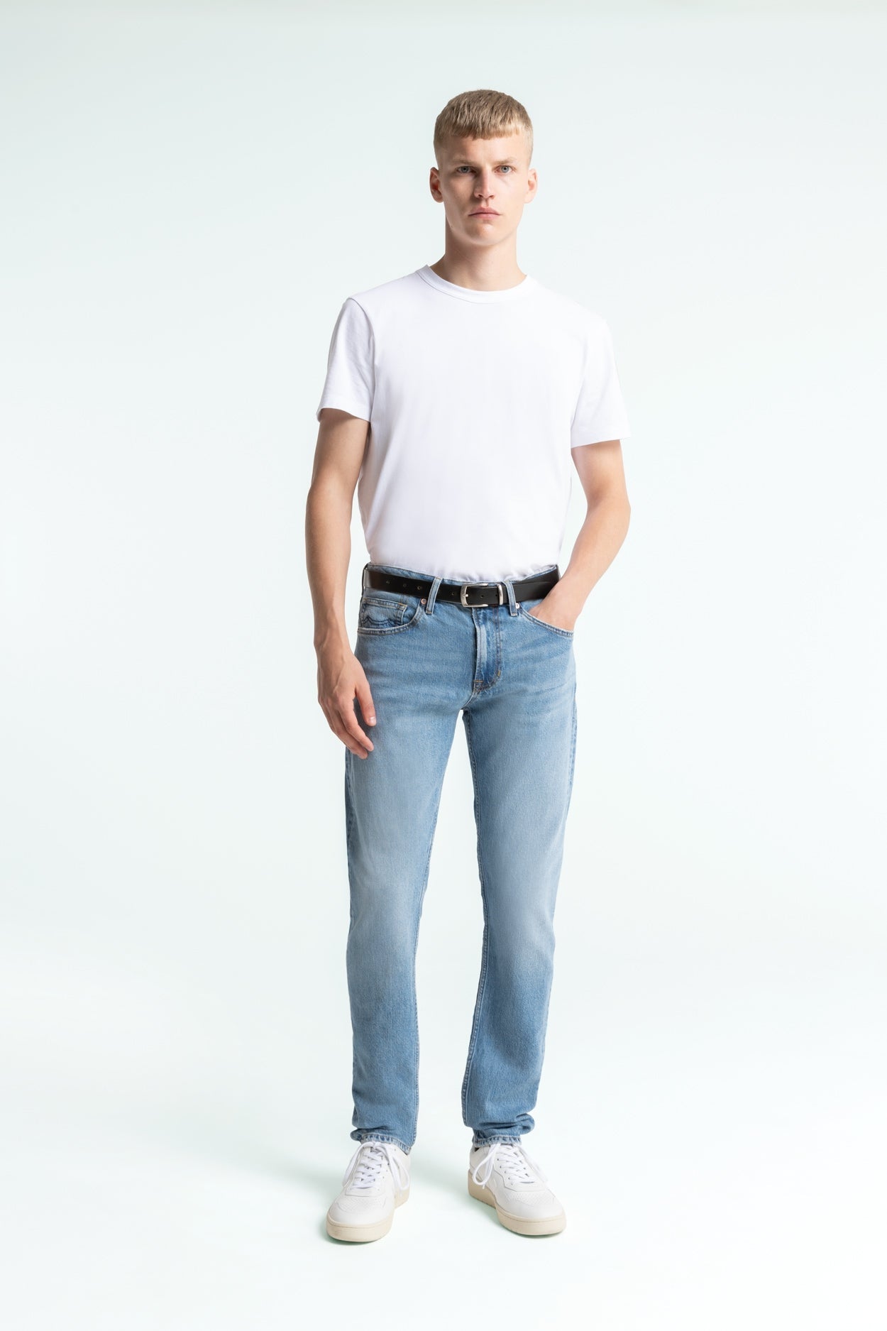 Kings Of Indigo-CHARLES | ANTONIE DEEP ROYAL TENCEL MID-Jeans-Black-Deal-Outlet-by-ARCHIVIST