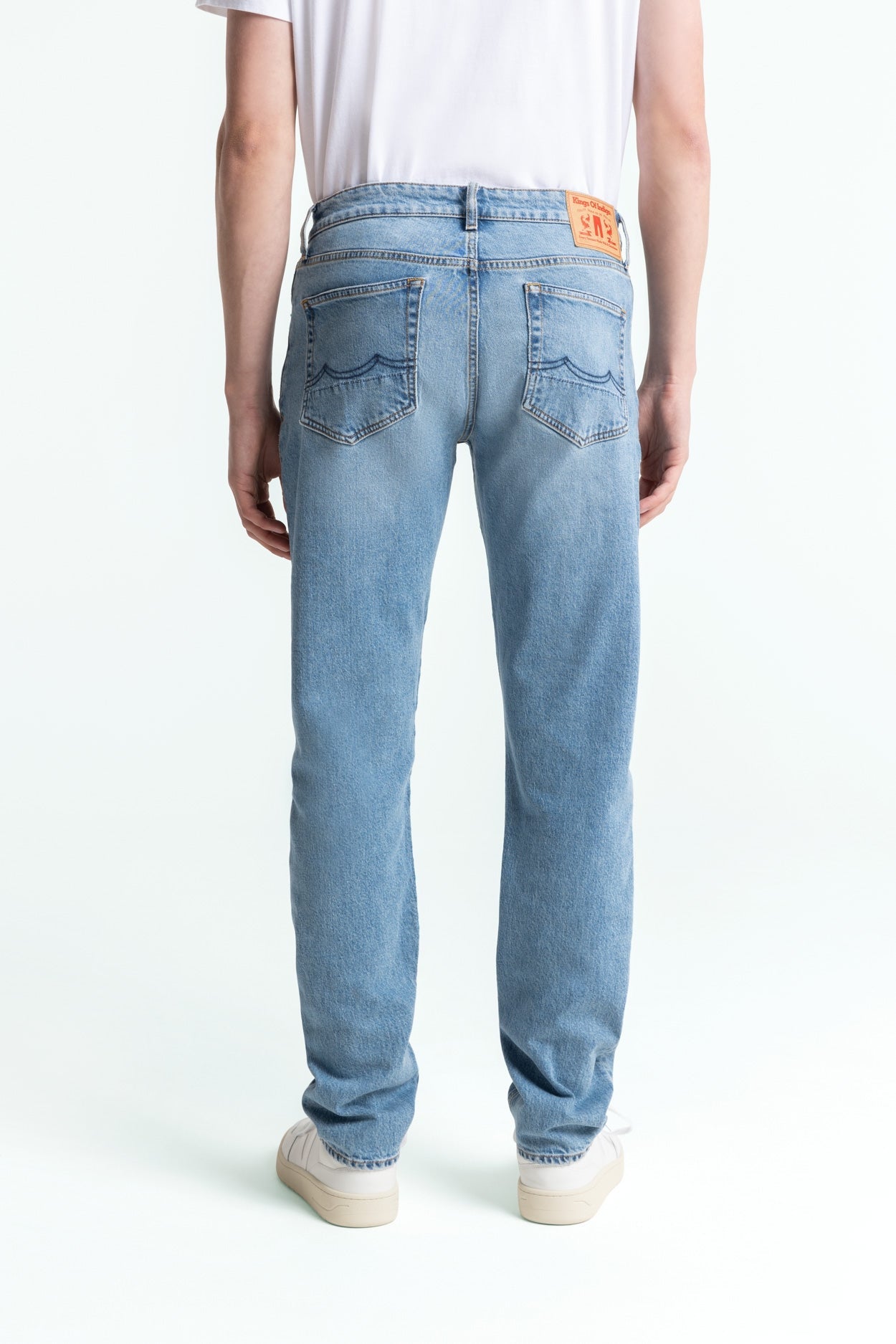 Kings Of Indigo-CHARLES | ANTONIE DEEP ROYAL TENCEL MID-Jeans-Black-Deal-Outlet-by-ARCHIVIST